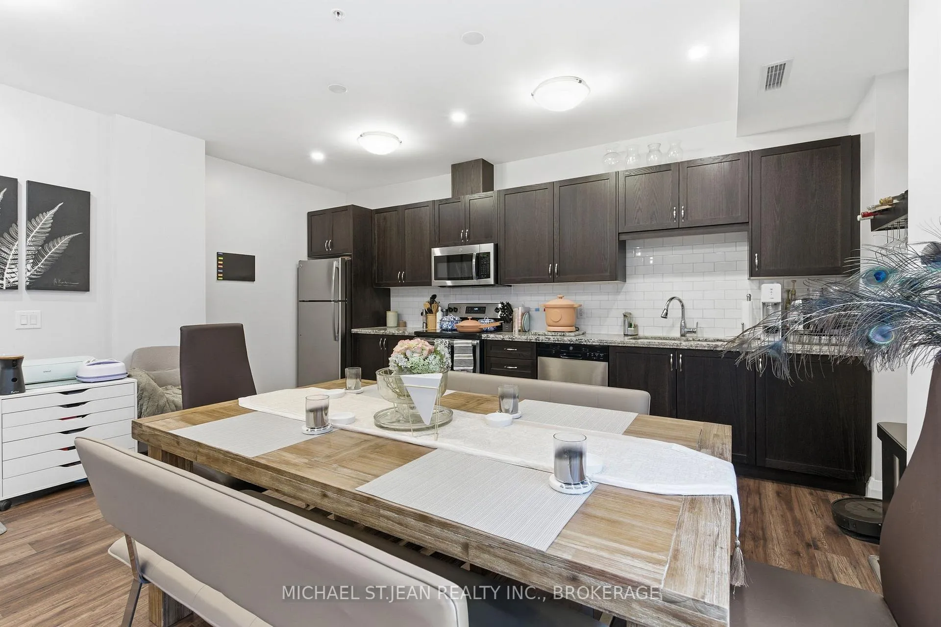Photo 21 of Unit 916, 118 King Street E, Hamilton, Beasley — HOMEH