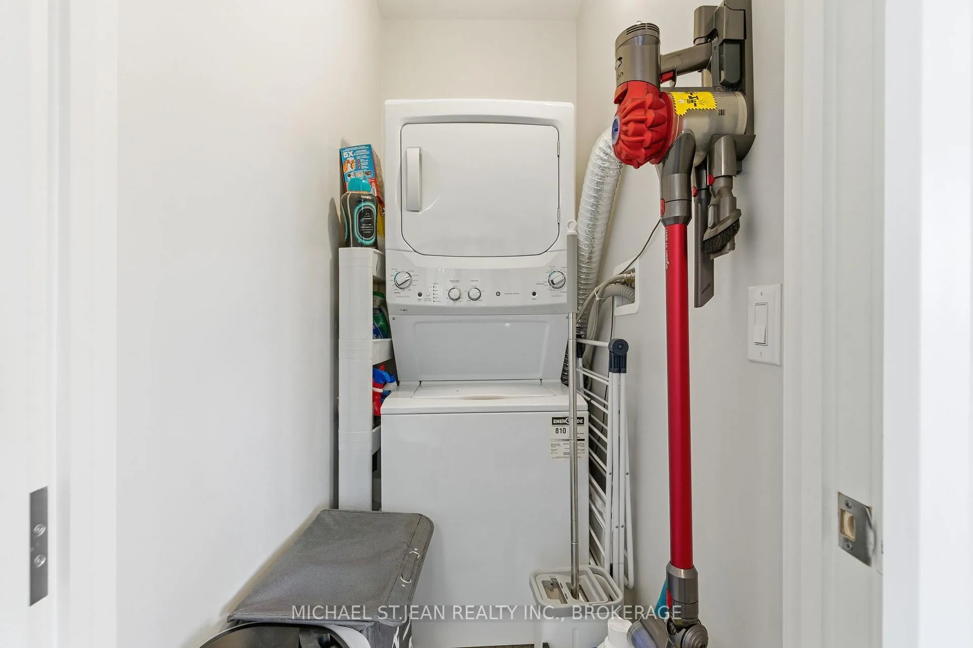 Photo 35 of Unit 916, 118 King Street E, Hamilton, Beasley — HOMEH