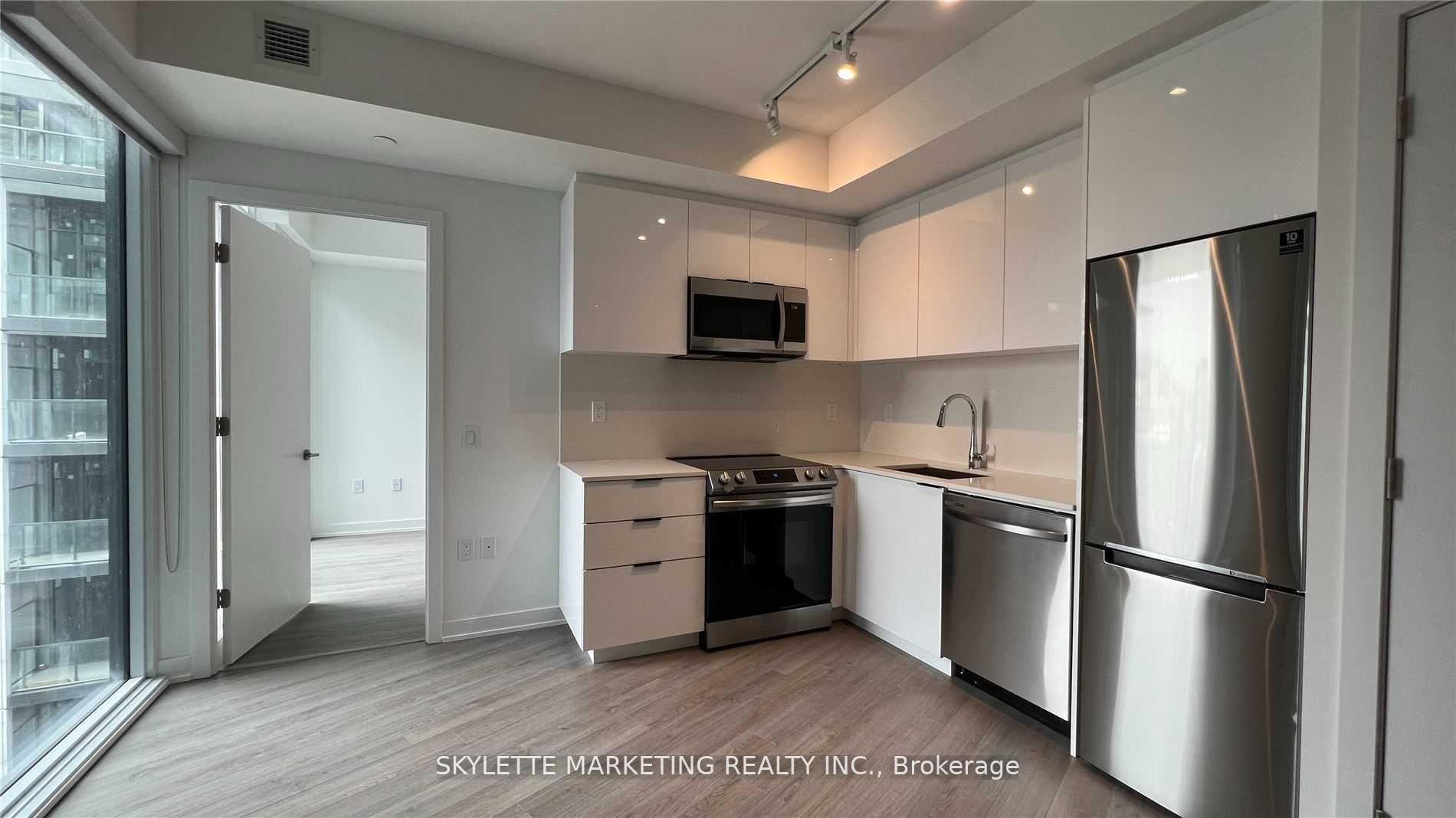 Photo 6 of Unit 1417, 50 Power Street, Toronto, Moss Park — HOMEH