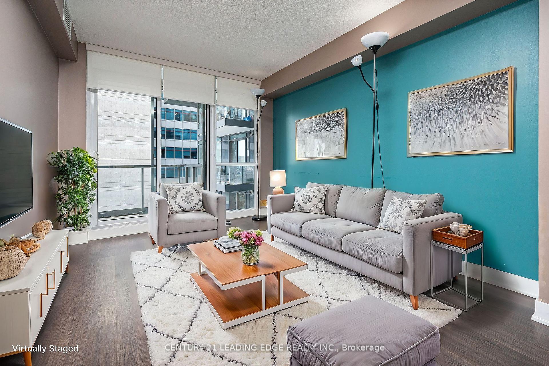 Photo 1 of Unit 506, 30 Roehampton Avenue, Toronto, Mount Pleasant West — HOMEH