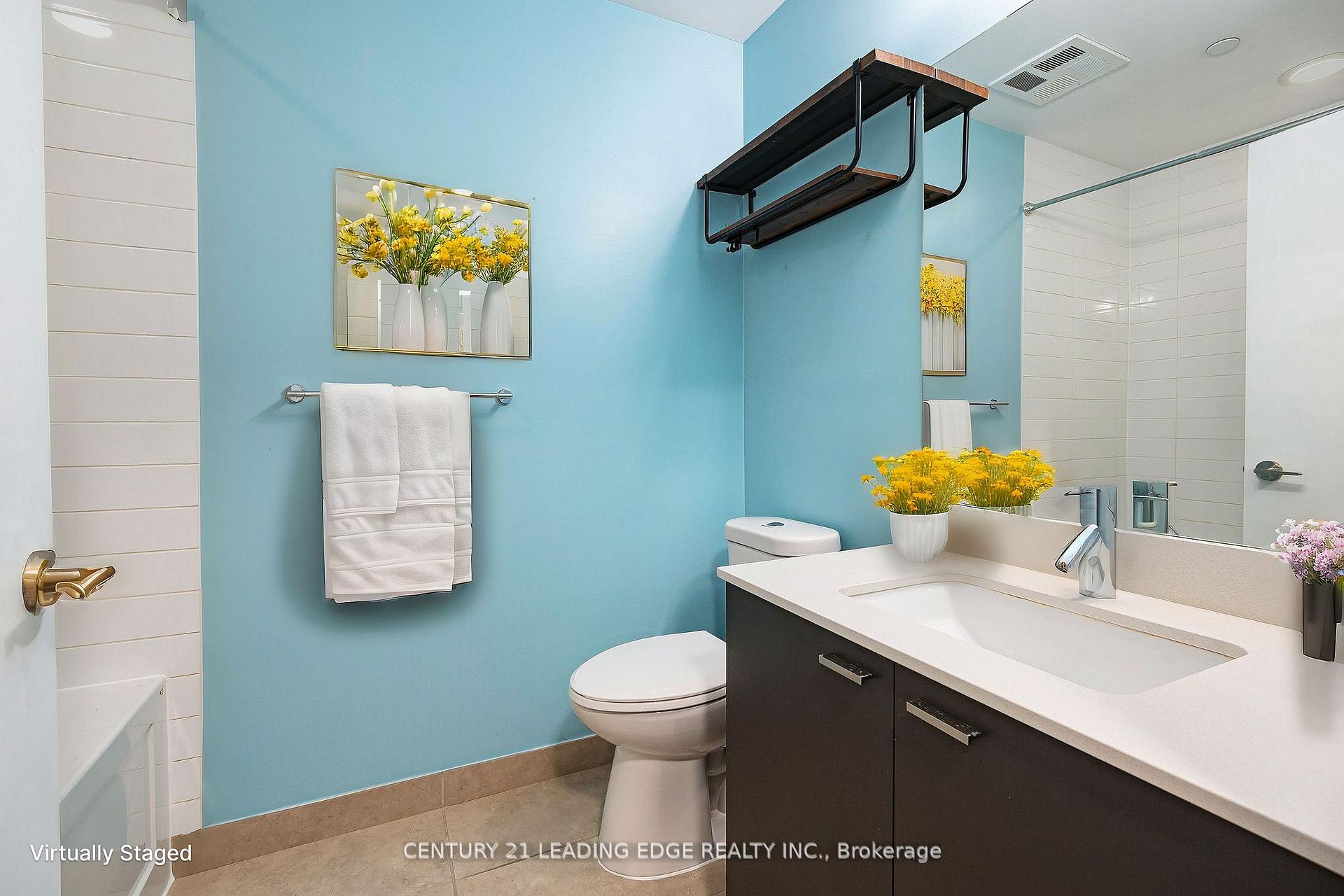 Photo 16 of Unit 506, 30 Roehampton Avenue, Toronto, Mount Pleasant West — HOMEH