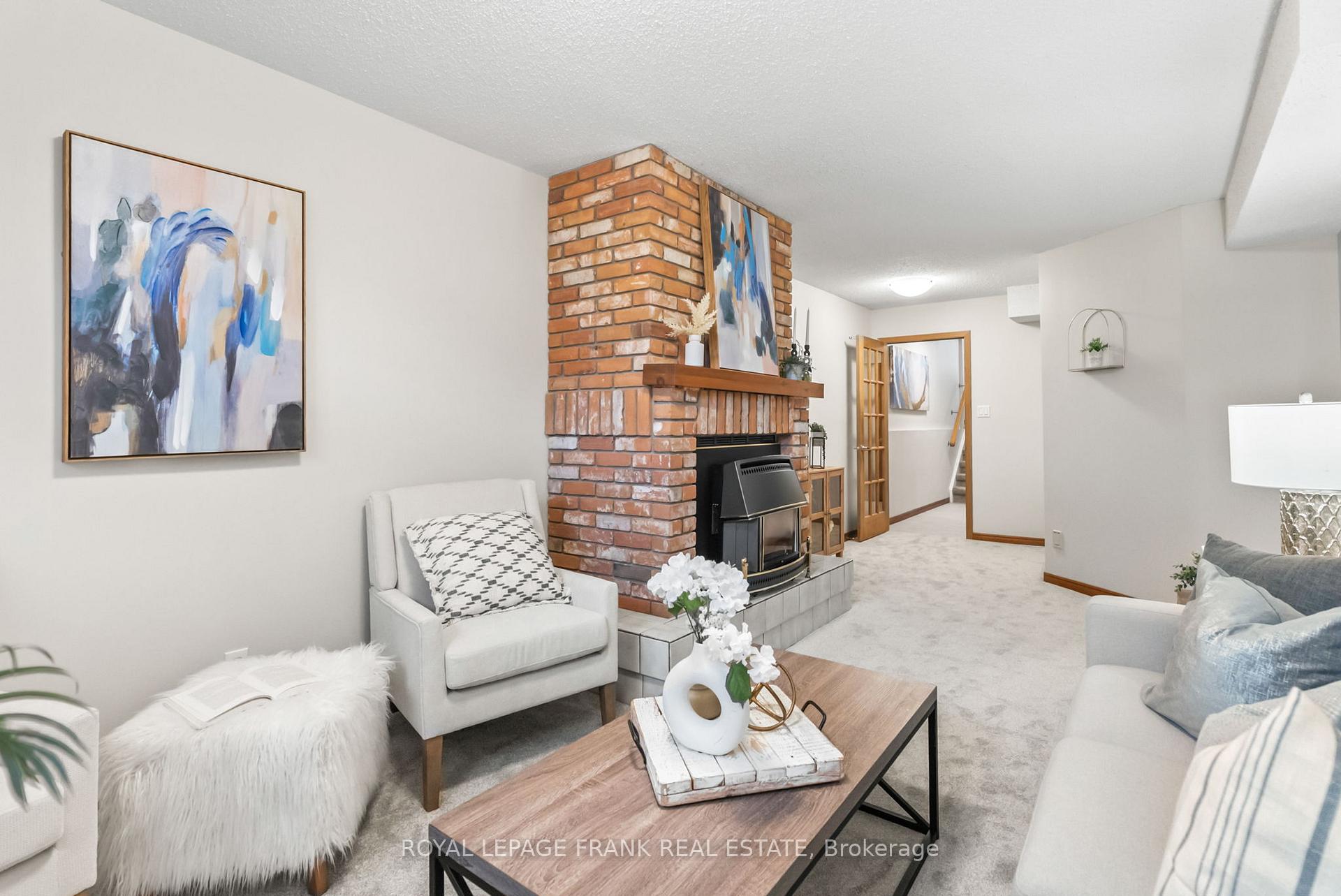 Photo 28 of 13 Mcfeeters Crescent, Clarington, Bowmanville — HOMEH
