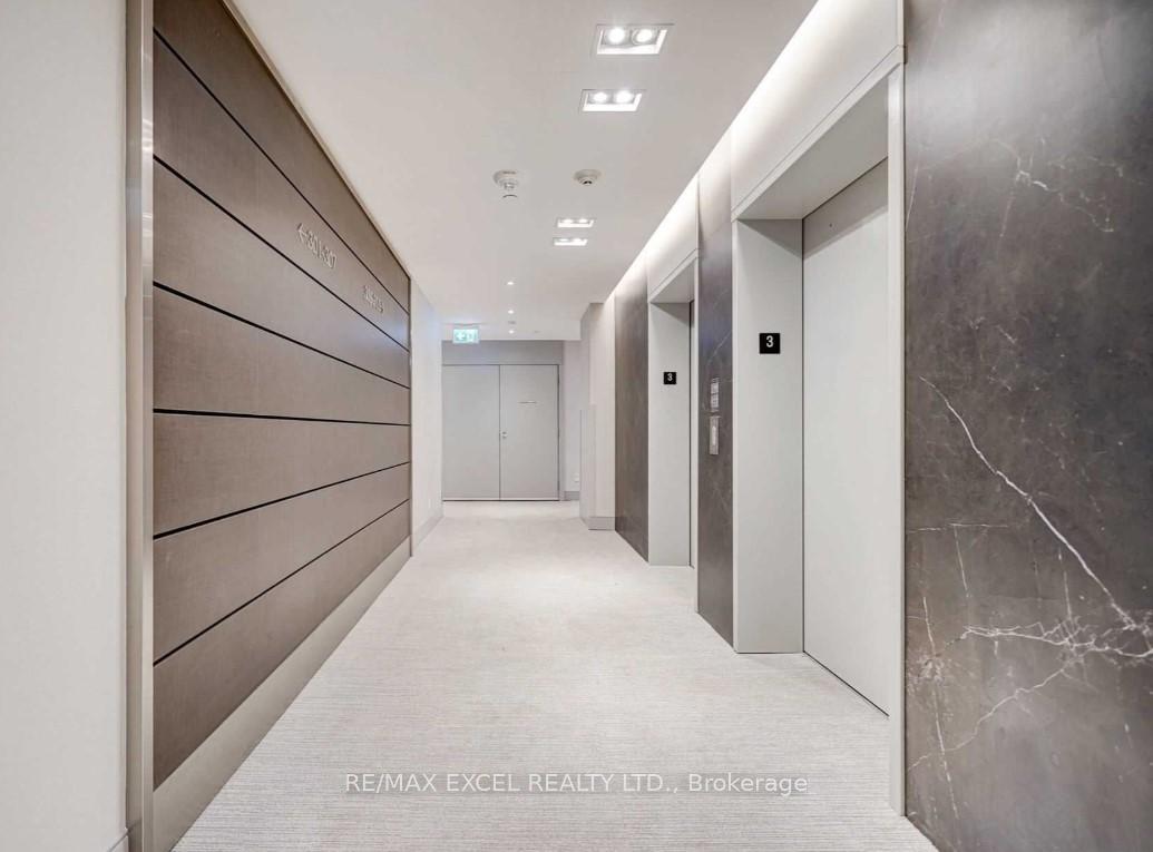 Photo 5 of Unit 110, 398 Highway 7 (Hwy 7) E, Vaughan, Uplands — HOMEH