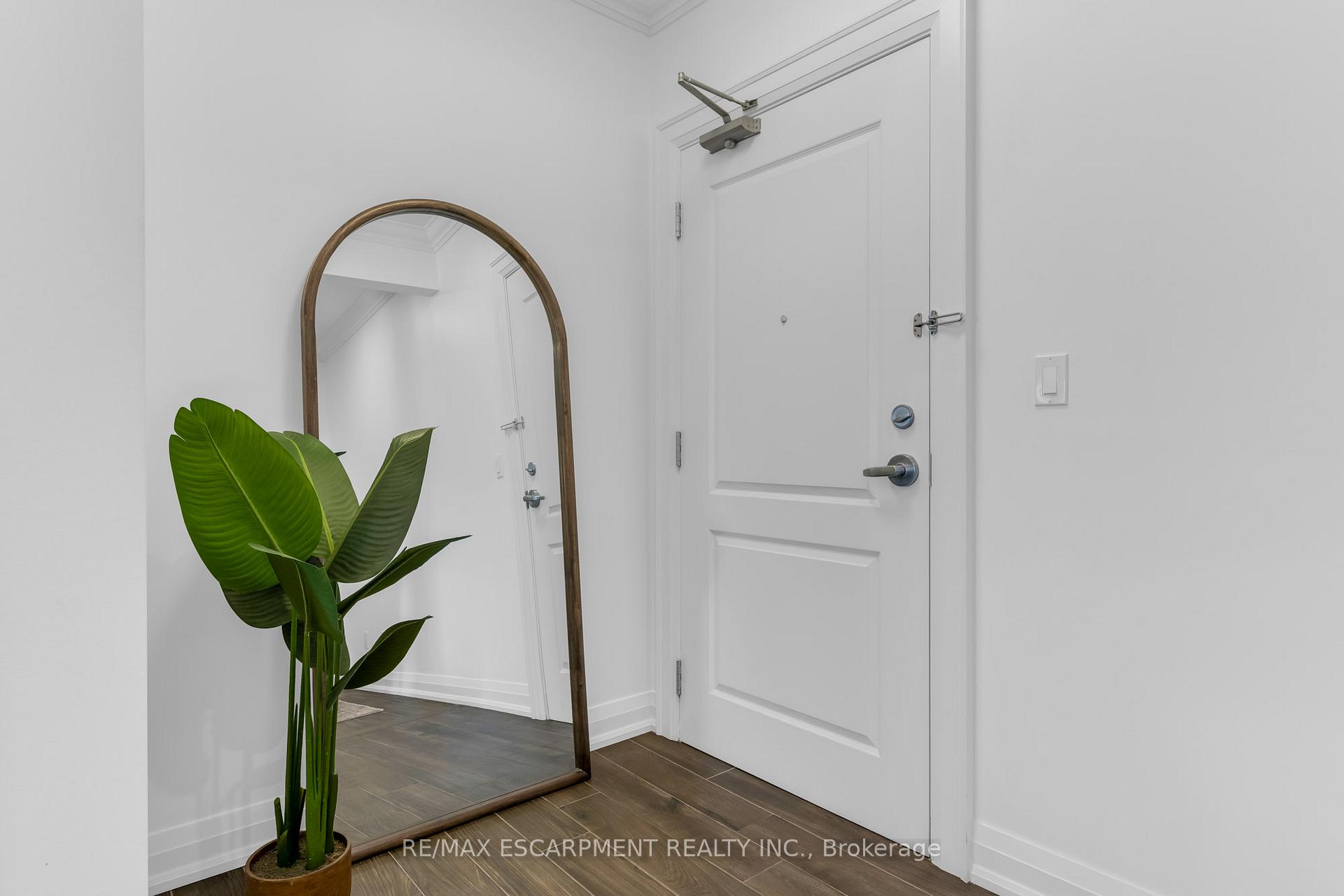 Photo 6 of Unit 209, 257 Millen Road, Hamilton, Stoney Creek — HOMEH