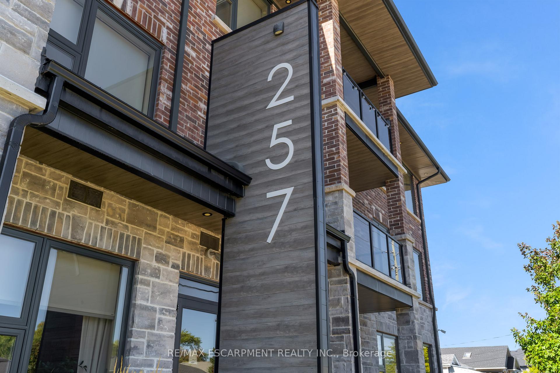 Photo 38 of Unit 209, 257 Millen Road, Hamilton, Stoney Creek — HOMEH
