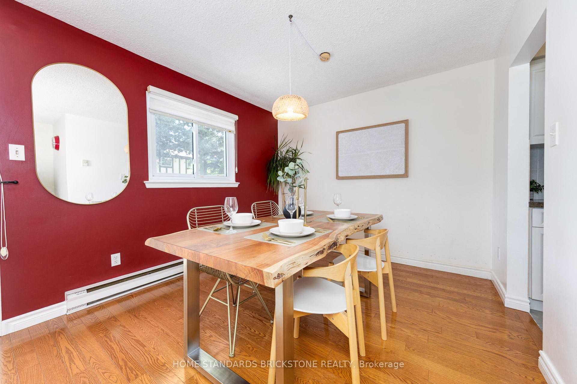 Photo 15 of 11 Reith Way, Markham, Aileen-Willowbrook — HOMEH