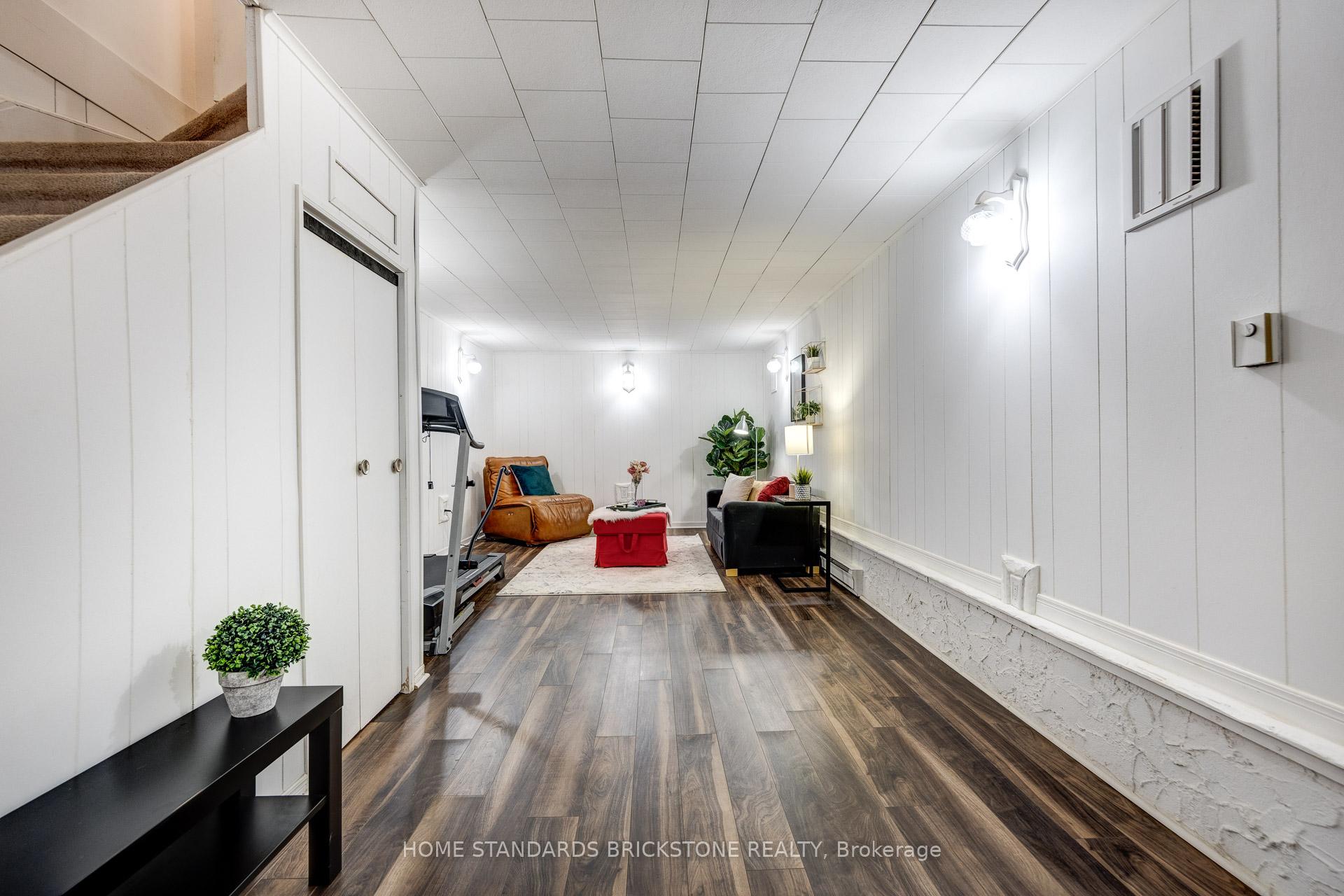 Photo 29 of 11 Reith Way, Markham, Aileen-Willowbrook — HOMEH