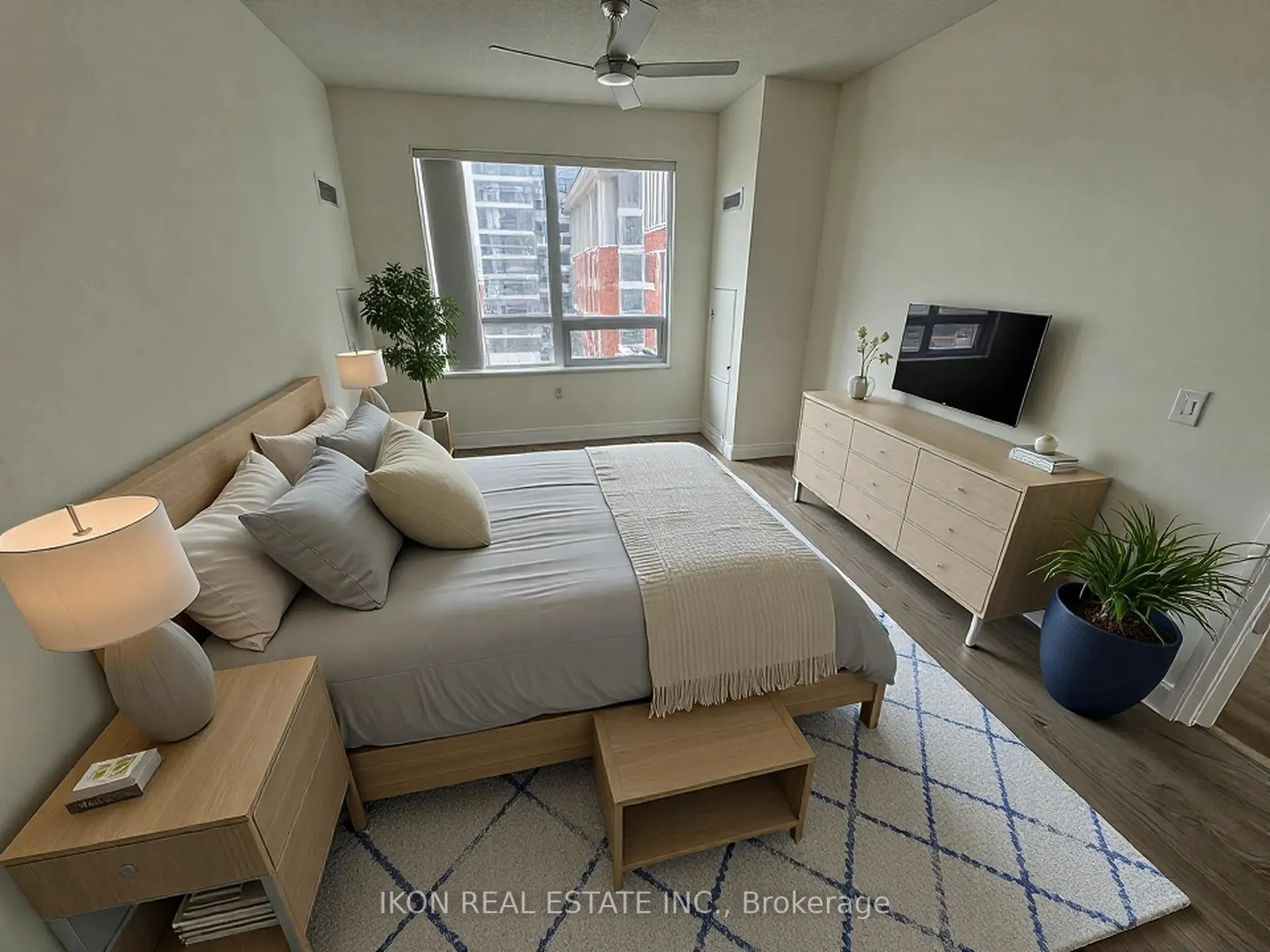 Photo 3 of Unit 723, 1 Sun Yat Sen Avenue, Markham, Milliken Mills East — HOMEH