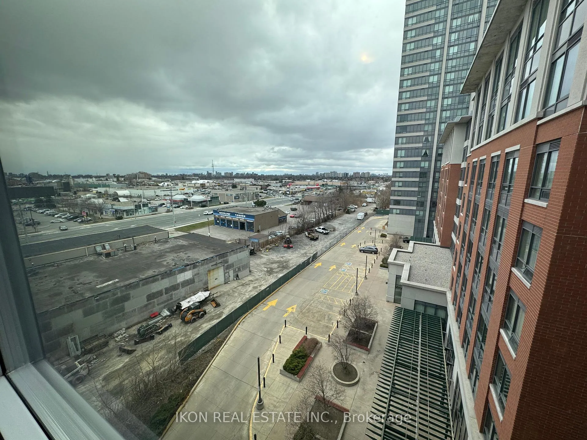 Photo 20 of Unit 723, 1 Sun Yat Sen Avenue, Markham, Milliken Mills East — HOMEH