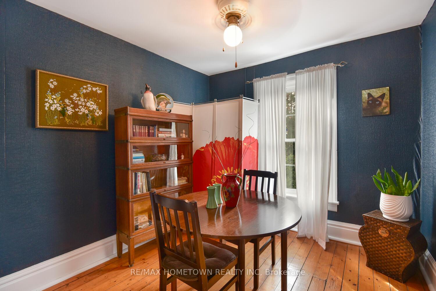 Photo 21 of 56 Murray Street, Brockville — HOMEH