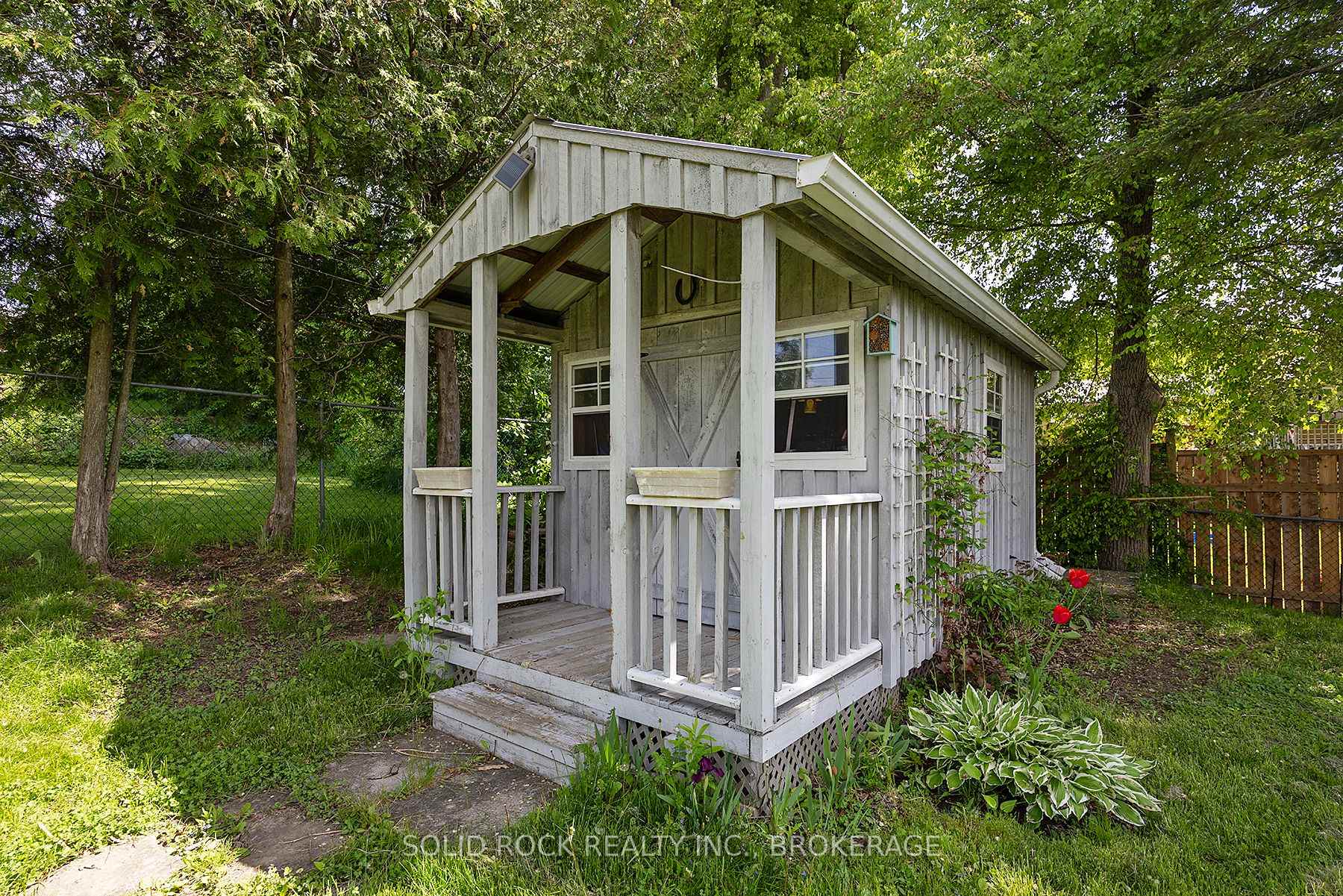 Photo 13 of 565 Queen Street, Gananoque — HOMEH