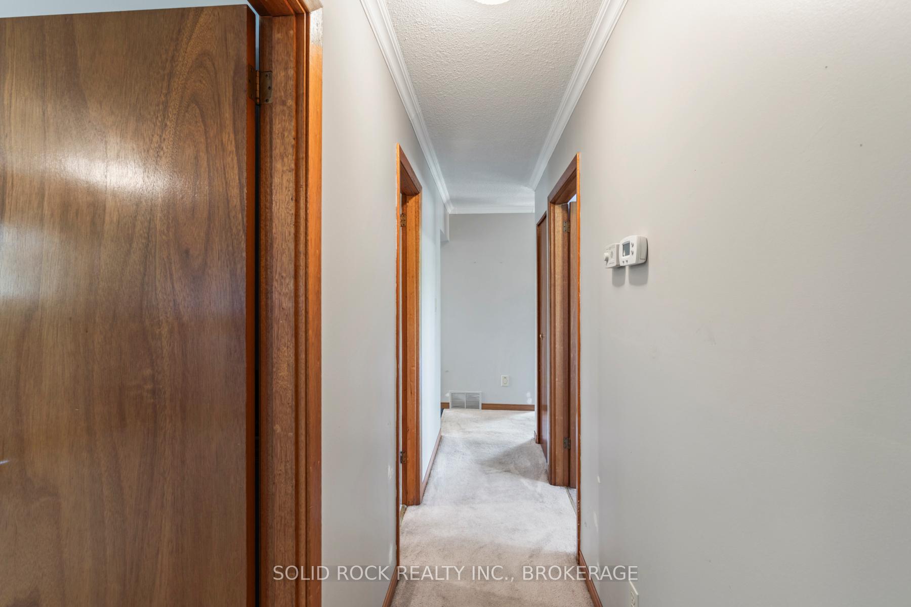 Photo 33 of 565 Queen Street, Gananoque — HOMEH