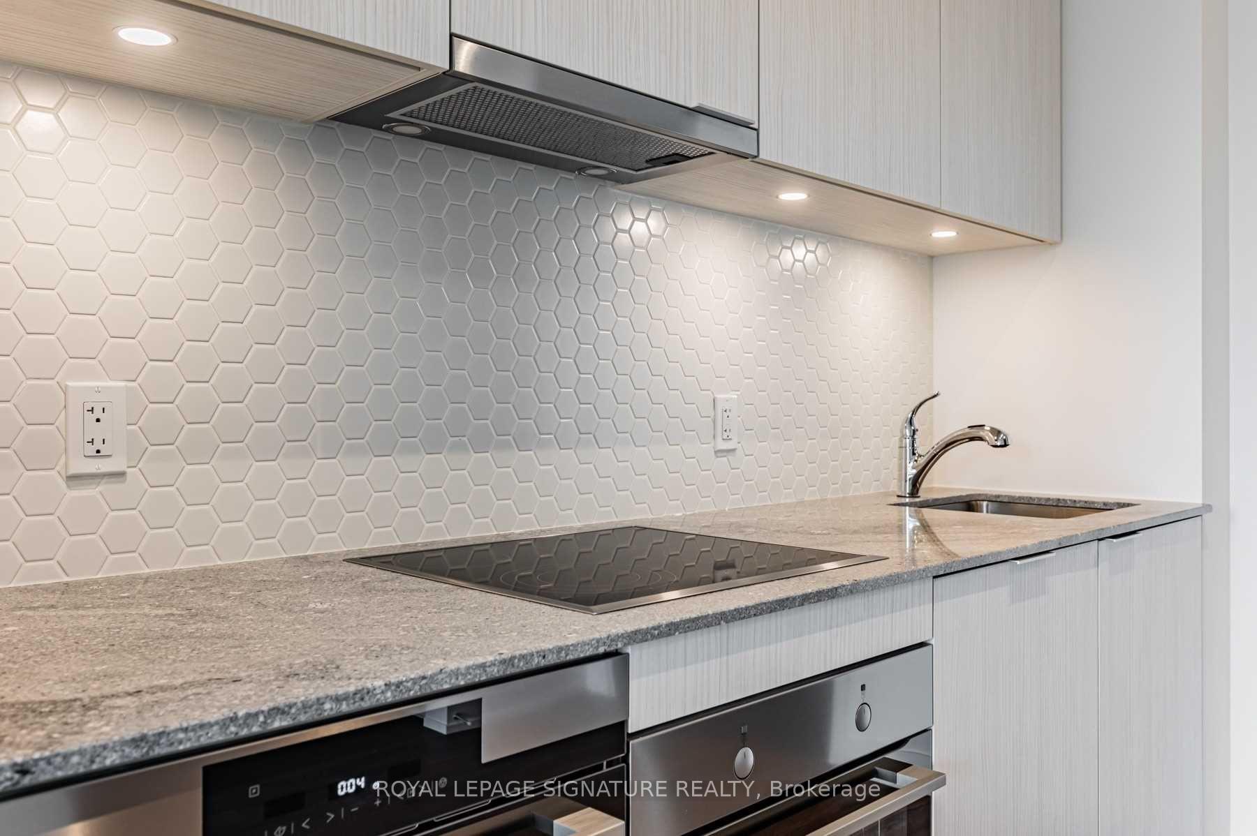 Photo 7 of Unit 522, 158 Front Street E, Toronto, Moss Park — HOMEH