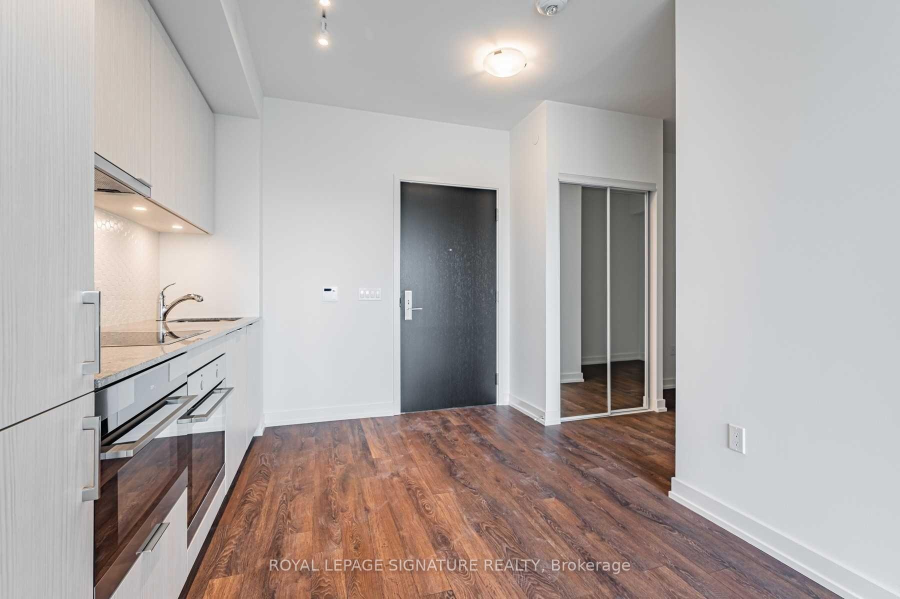 Photo 5 of Unit 522, 158 Front Street E, Toronto, Moss Park — HOMEH