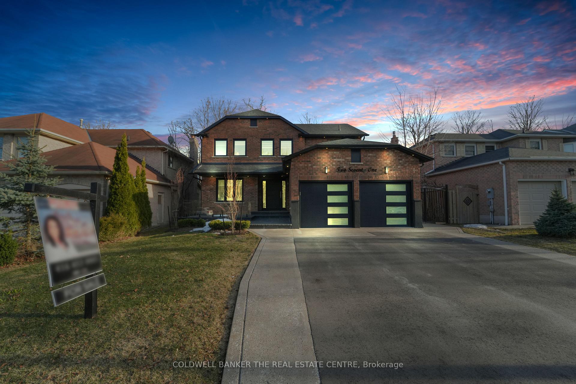 Photo 1 of 271 Aurora Heights Drive, Aurora, Aurora Heights — HOMEH