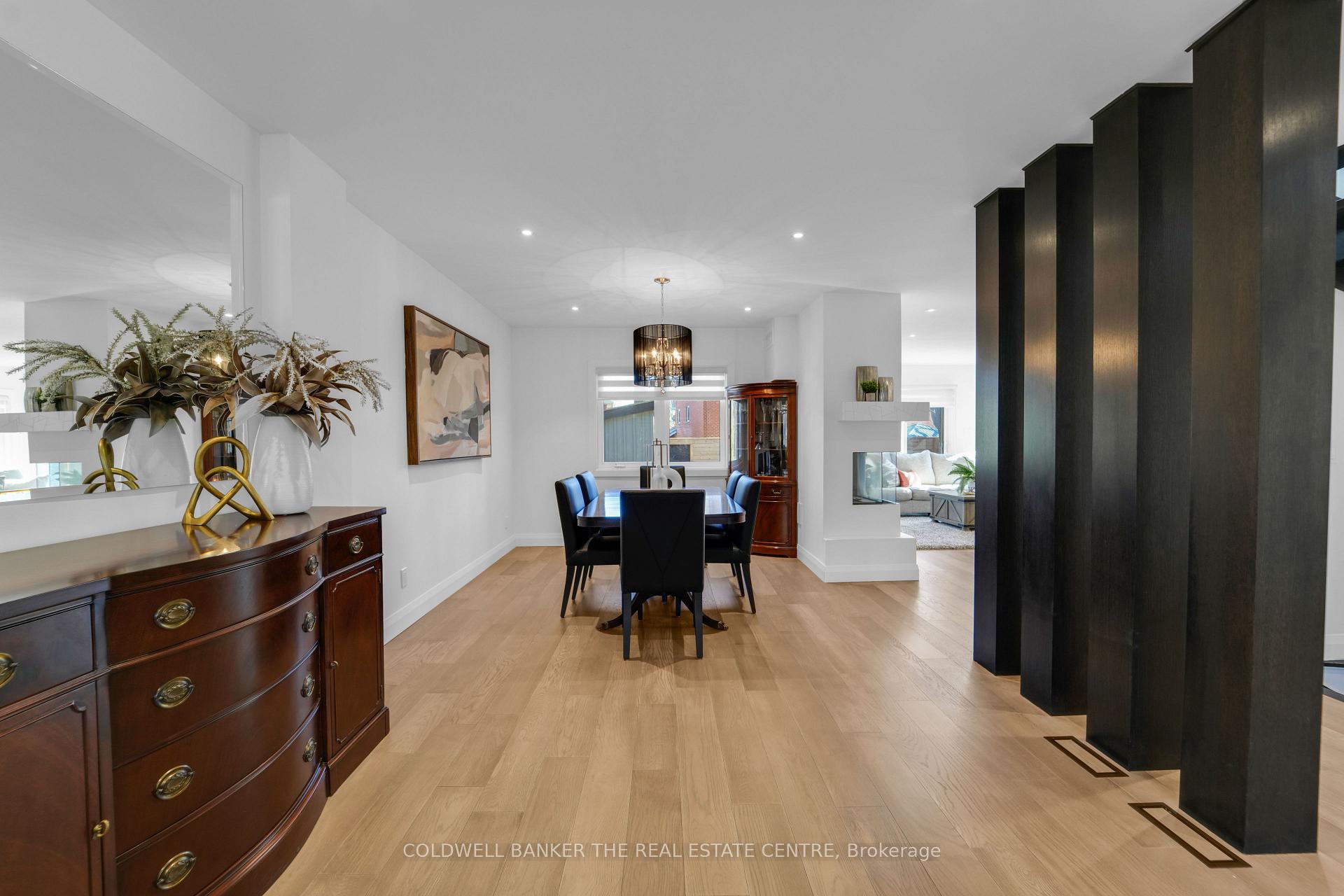Photo 6 of 271 Aurora Heights Drive, Aurora, Aurora Heights — HOMEH