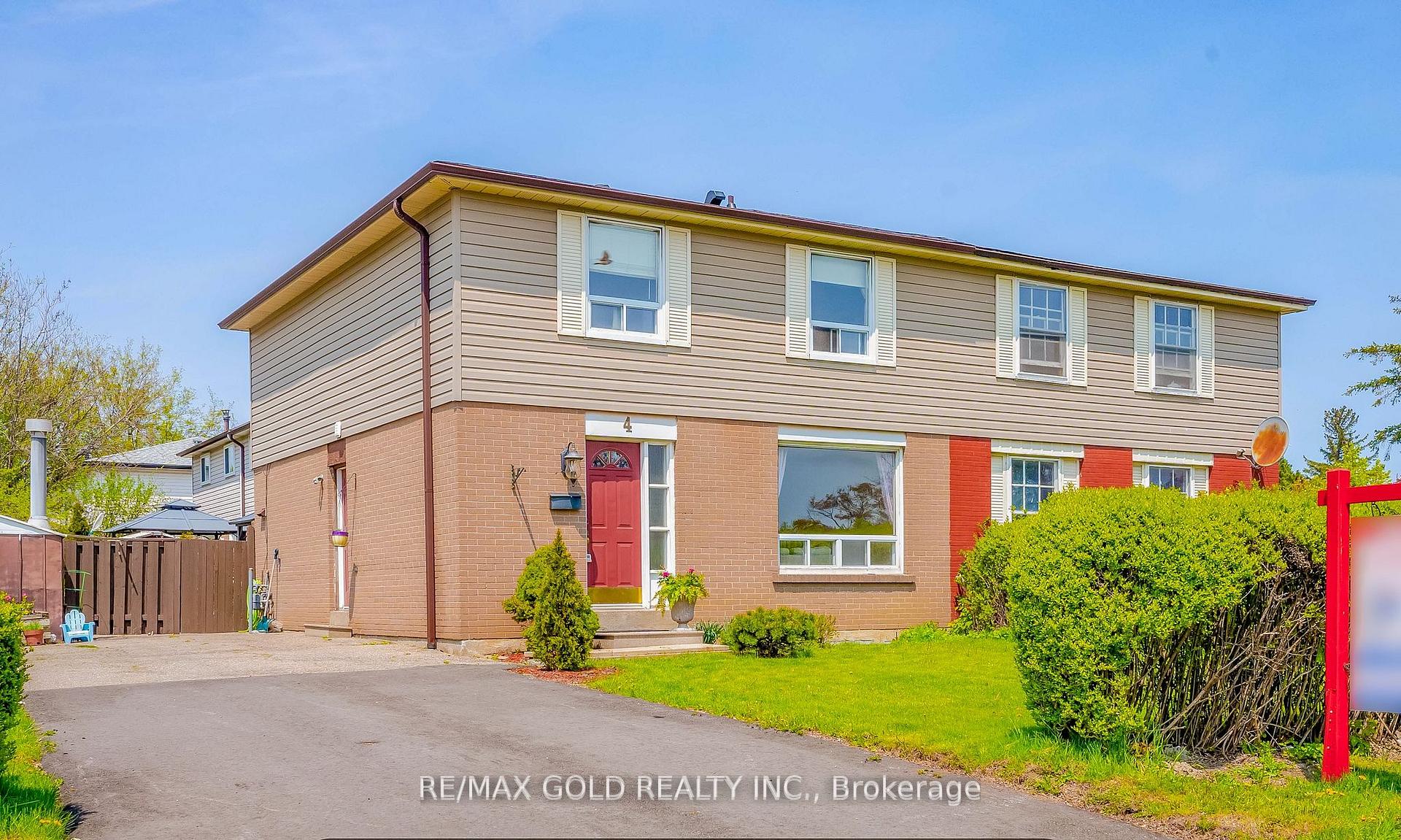 Photo 2 of 4 Elvina Gate, Brampton, Southgate — HOMEH