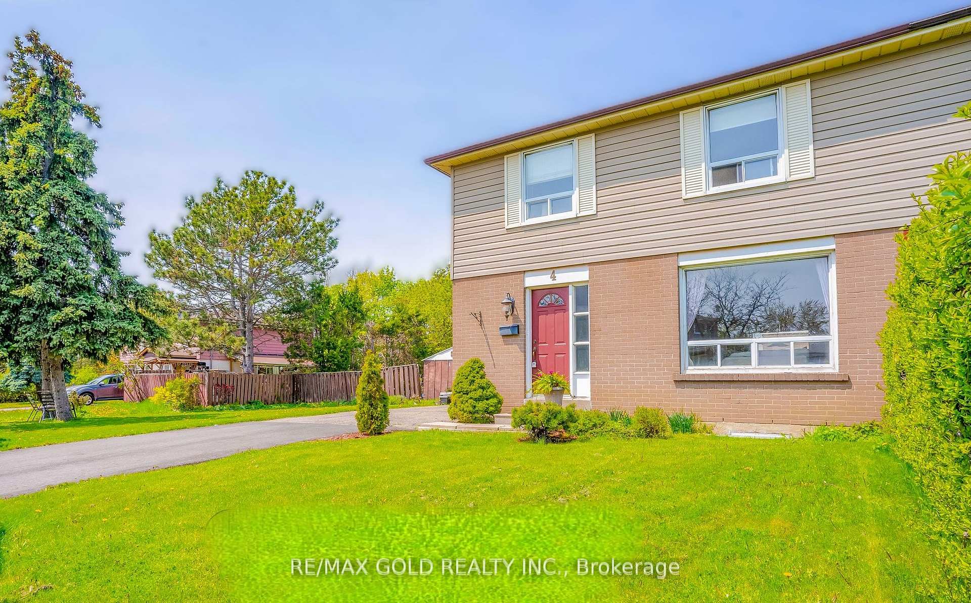 Photo 3 of 4 Elvina Gate, Brampton, Southgate — HOMEH