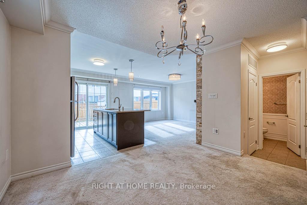 Photo 8 of 34 Enford Crescent, Brampton, Northwest Brampton — HOMEH