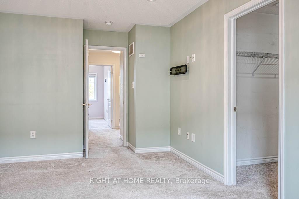 Photo 37 of 34 Enford Crescent, Brampton, Northwest Brampton — HOMEH