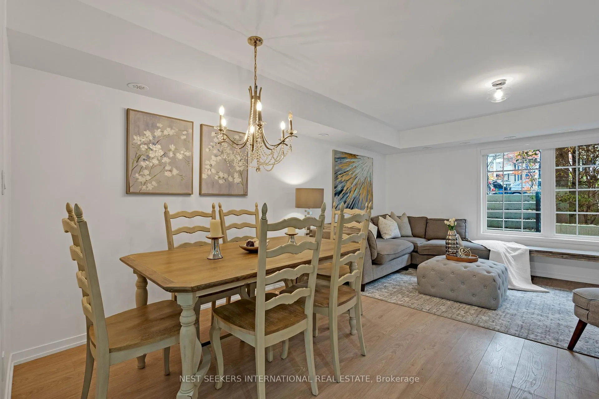 Photo 9 of Unit C07, 26 Bruce Street, Vaughan, East Woodbridge — HOMEH