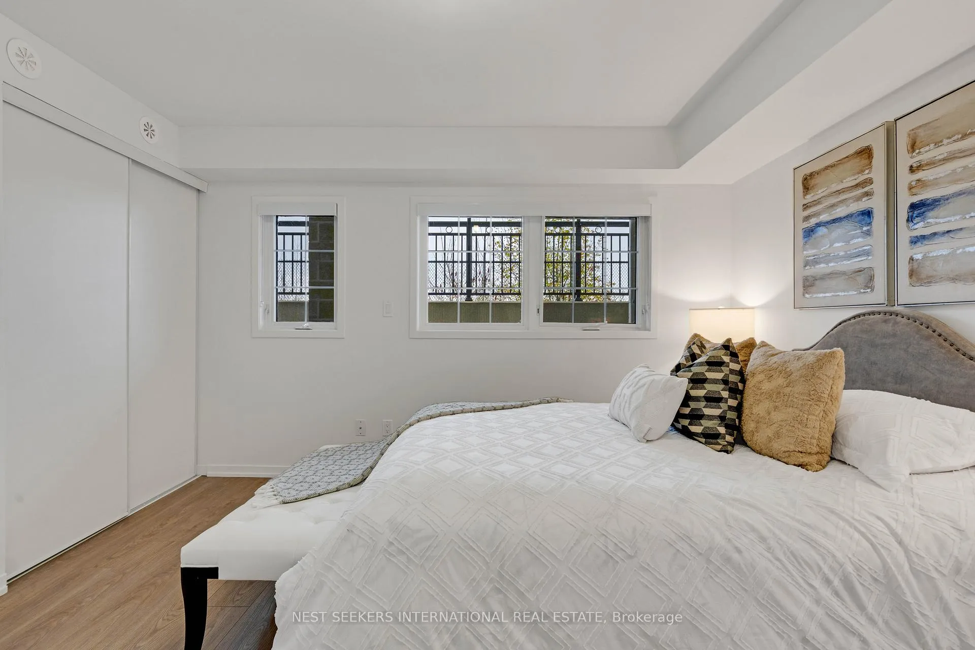 Photo 18 of Unit C07, 26 Bruce Street, Vaughan, East Woodbridge — HOMEH