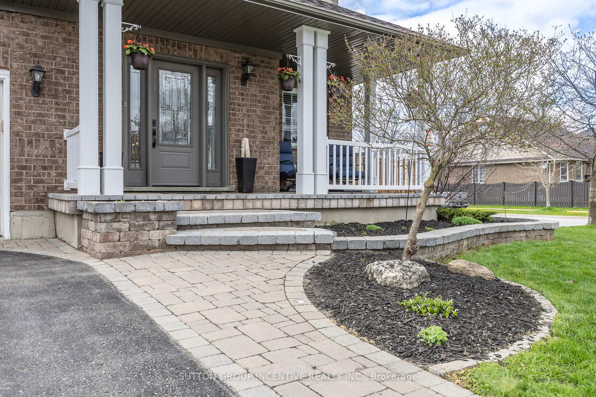 Photo 3 of 22 Armeda Clow Crescent, Essa, Angus — HOMEH