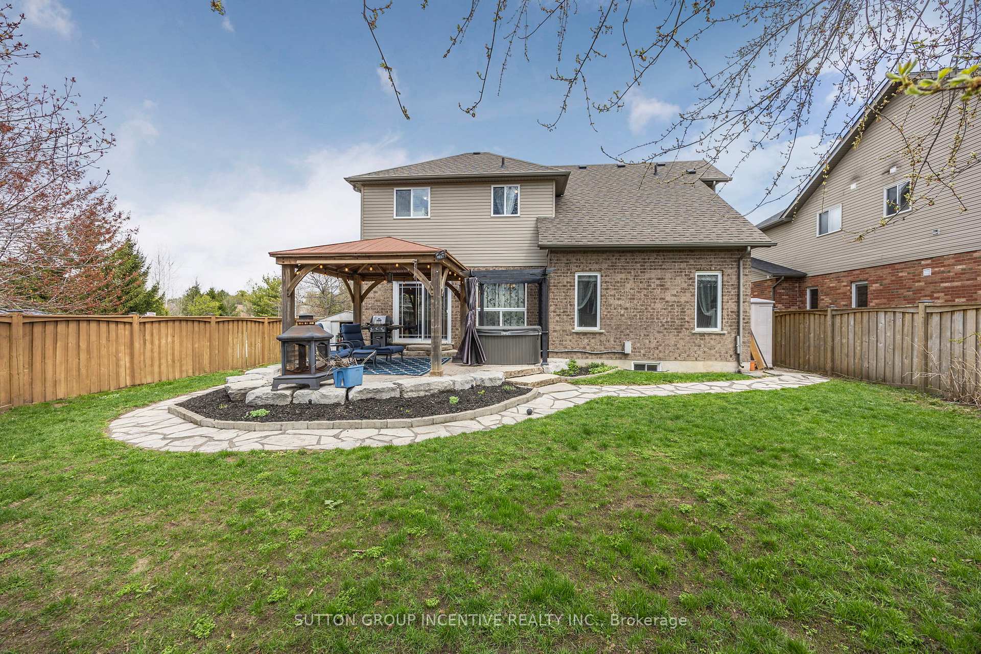 Photo 29 of 22 Armeda Clow Crescent, Essa, Angus — HOMEH