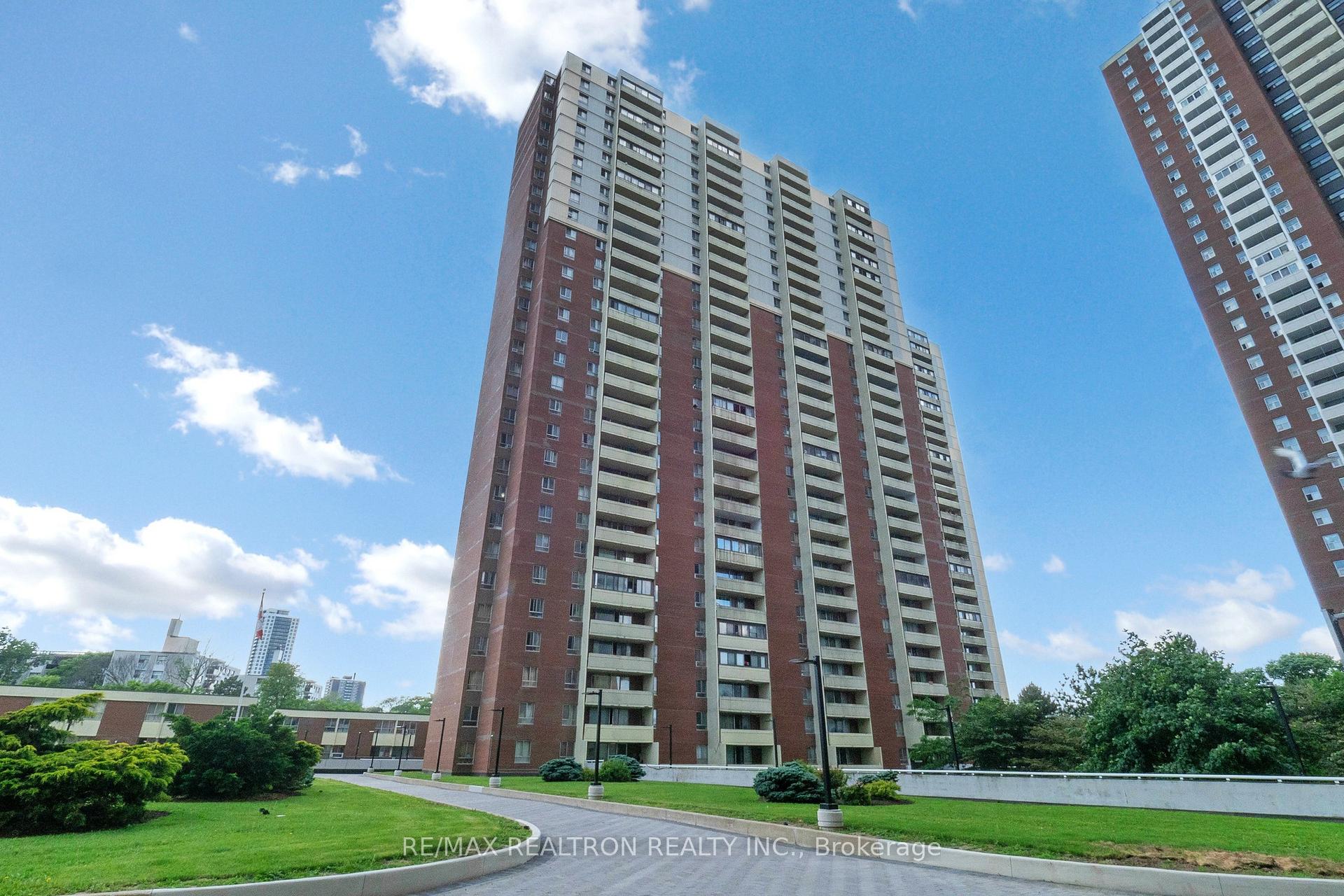 Front of Unit 1506, 1 Massey Square