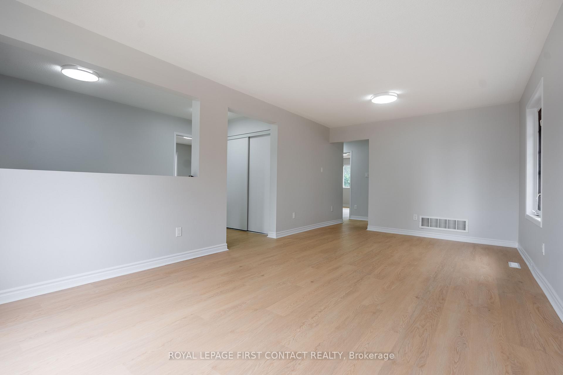 Photo 3 of 106 Tunbridge Road, Barrie, Georgian Drive — HOMEH