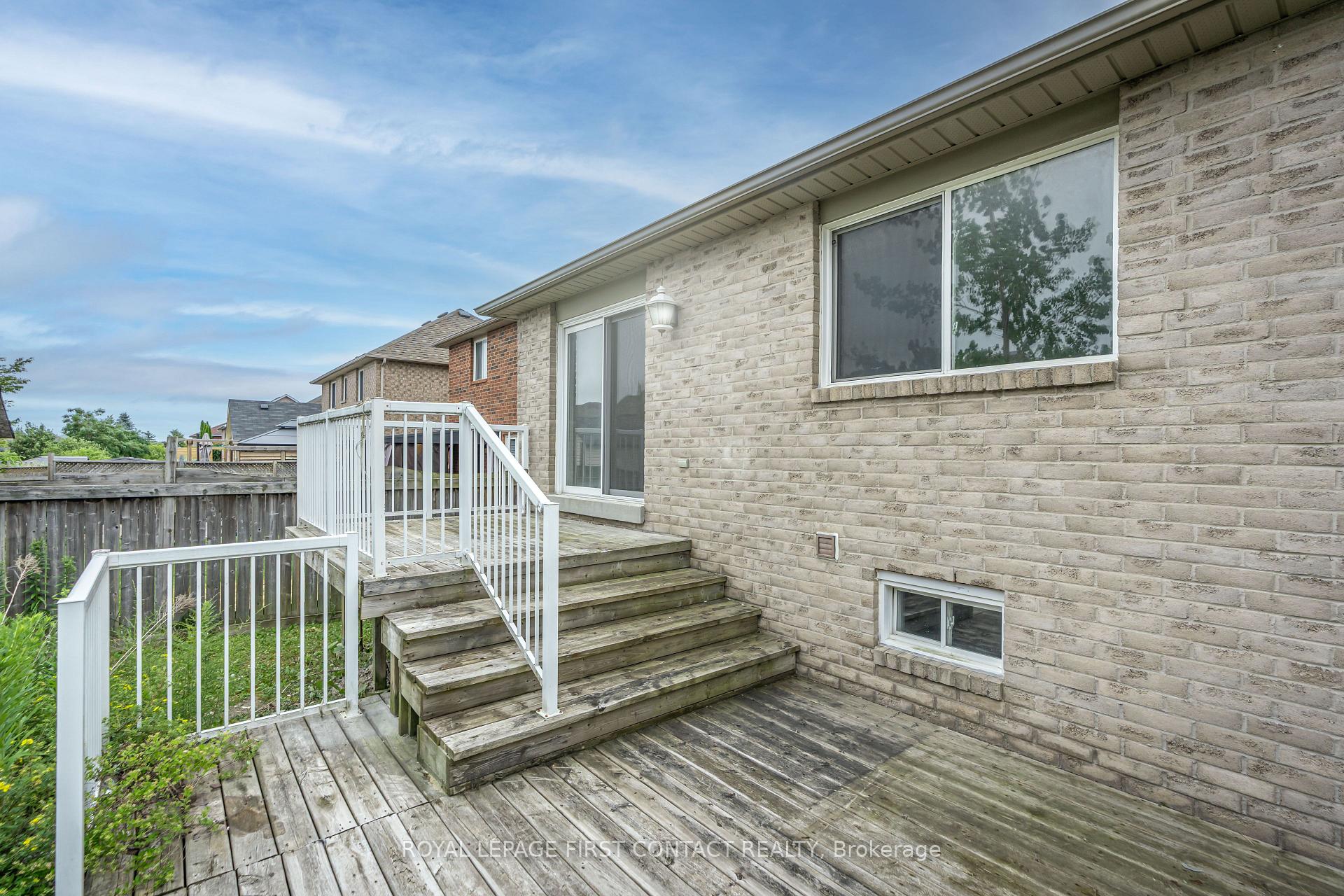 Photo 16 of 106 Tunbridge Road, Barrie, Georgian Drive — HOMEH