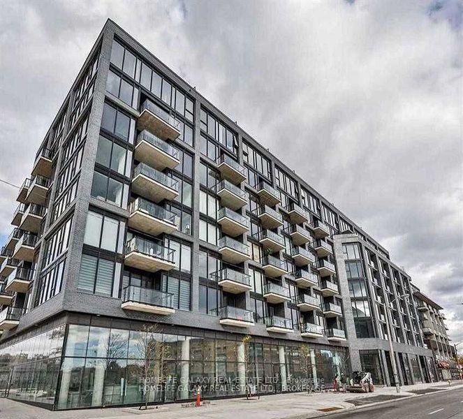 Front of Unit 713, 7 Smith Crescent