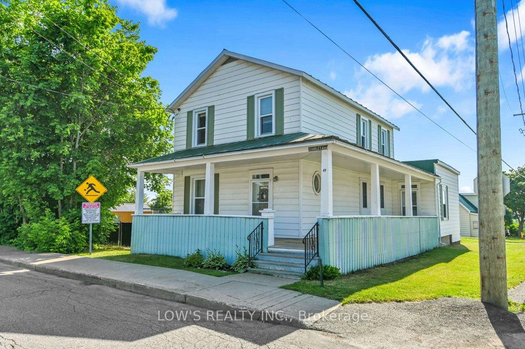 Photo 2 of 49 Stanley Avenue, Champlain, Vankleek Hill — HOMEH