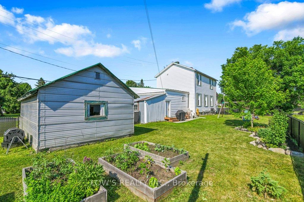 Photo 34 of 49 Stanley Avenue, Champlain, Vankleek Hill — HOMEH