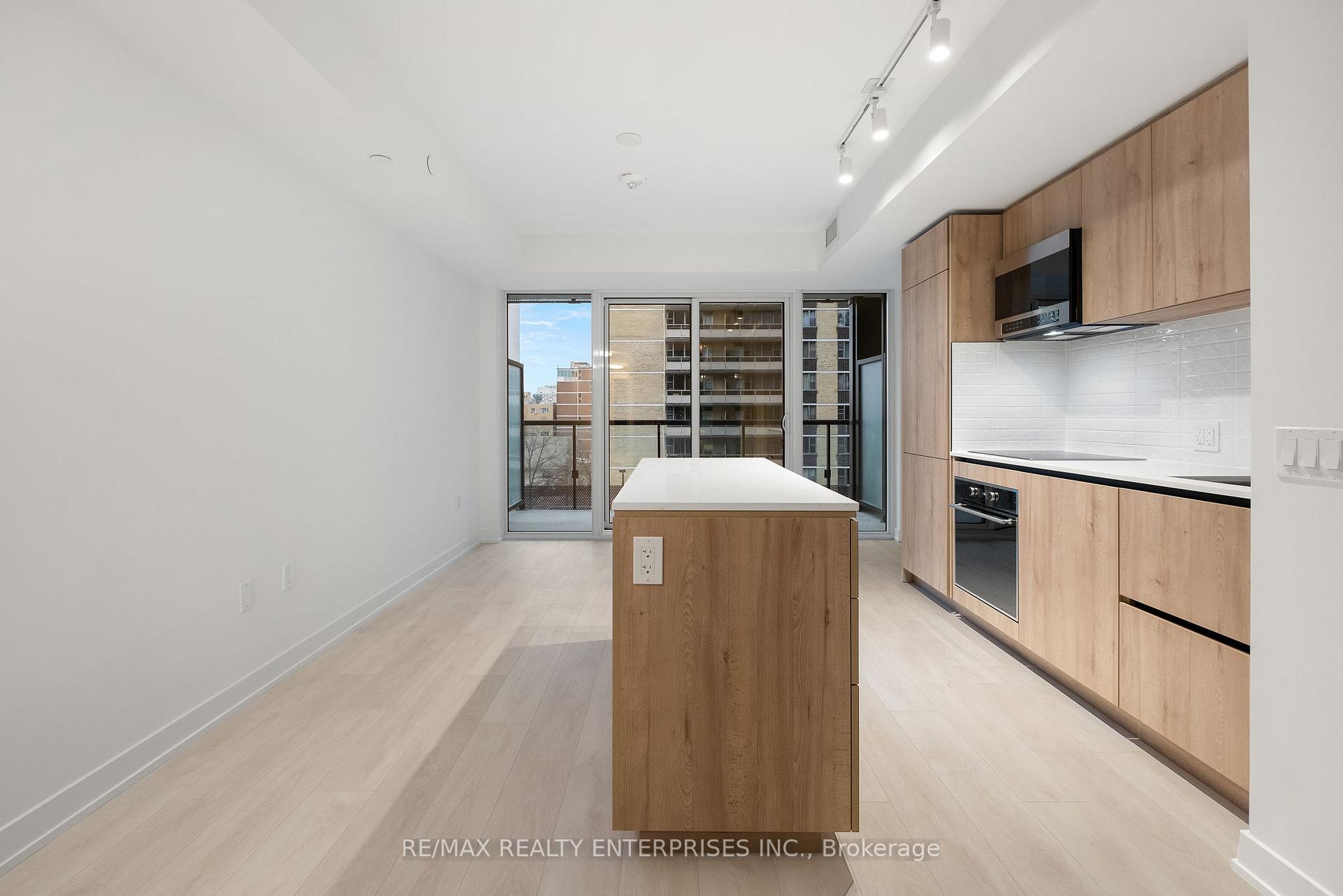 Photo 9 of Unit 516, 127 Broadway Avenue, Toronto, Mount Pleasant West — HOMEH