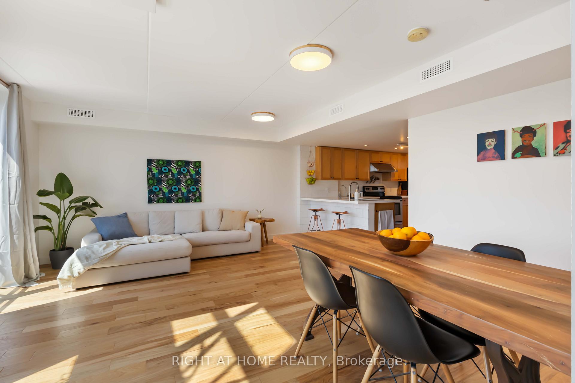 Photo 5 of Unit 202, 214 Main Street, Toronto, East End-Danforth — HOMEH