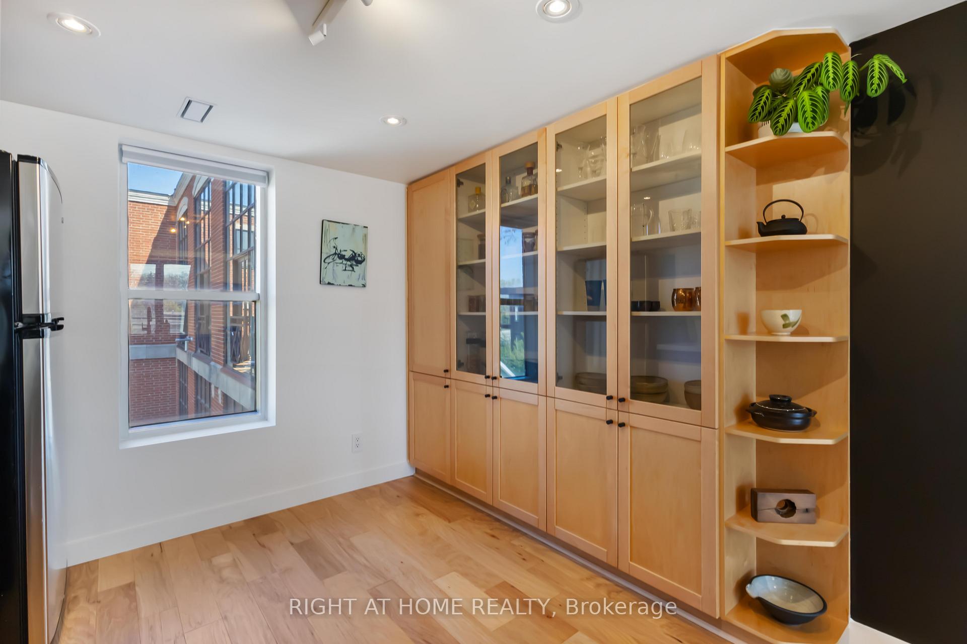 Photo 20 of Unit 202, 214 Main Street, Toronto, East End-Danforth — HOMEH