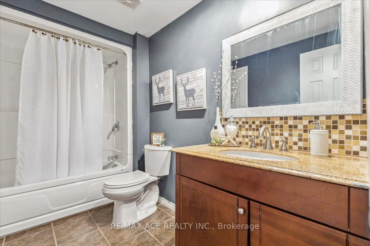 Photo 21 of Unit 8, 1330 Trowbridge Drive, Oshawa, Centennial — HOMEH