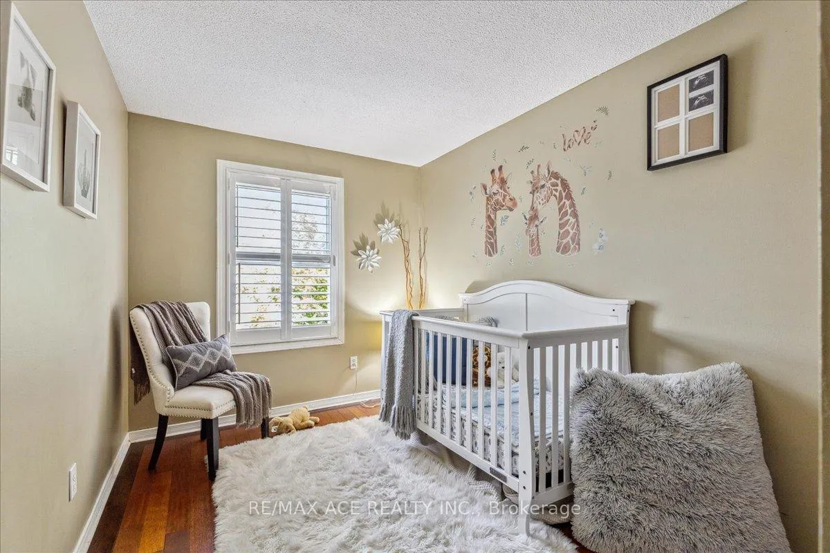 Photo 24 of Unit 8, 1330 Trowbridge Drive, Oshawa, Centennial — HOMEH