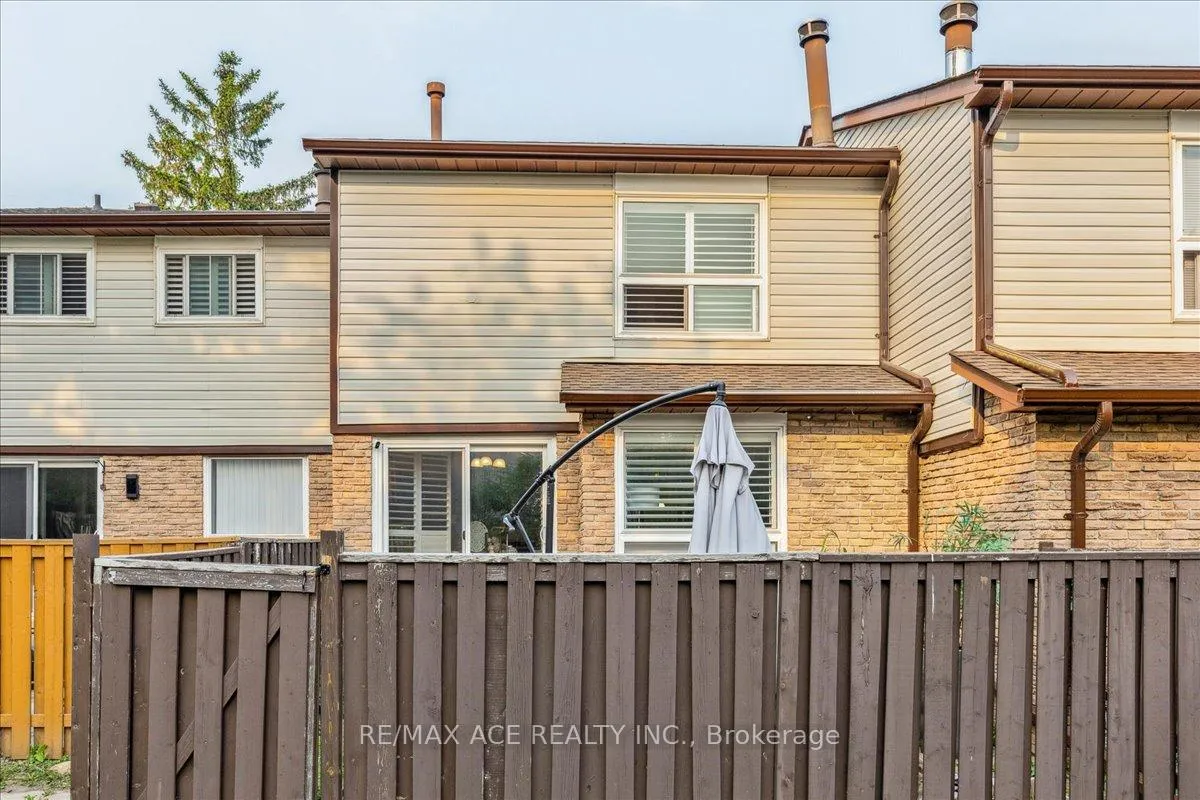 Photo 34 of Unit 8, 1330 Trowbridge Drive, Oshawa, Centennial — HOMEH