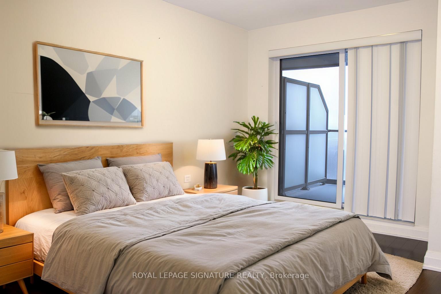 Photo 4 of Unit 1503, 1 Uptown Drive, Markham, Unionville — HOMEH
