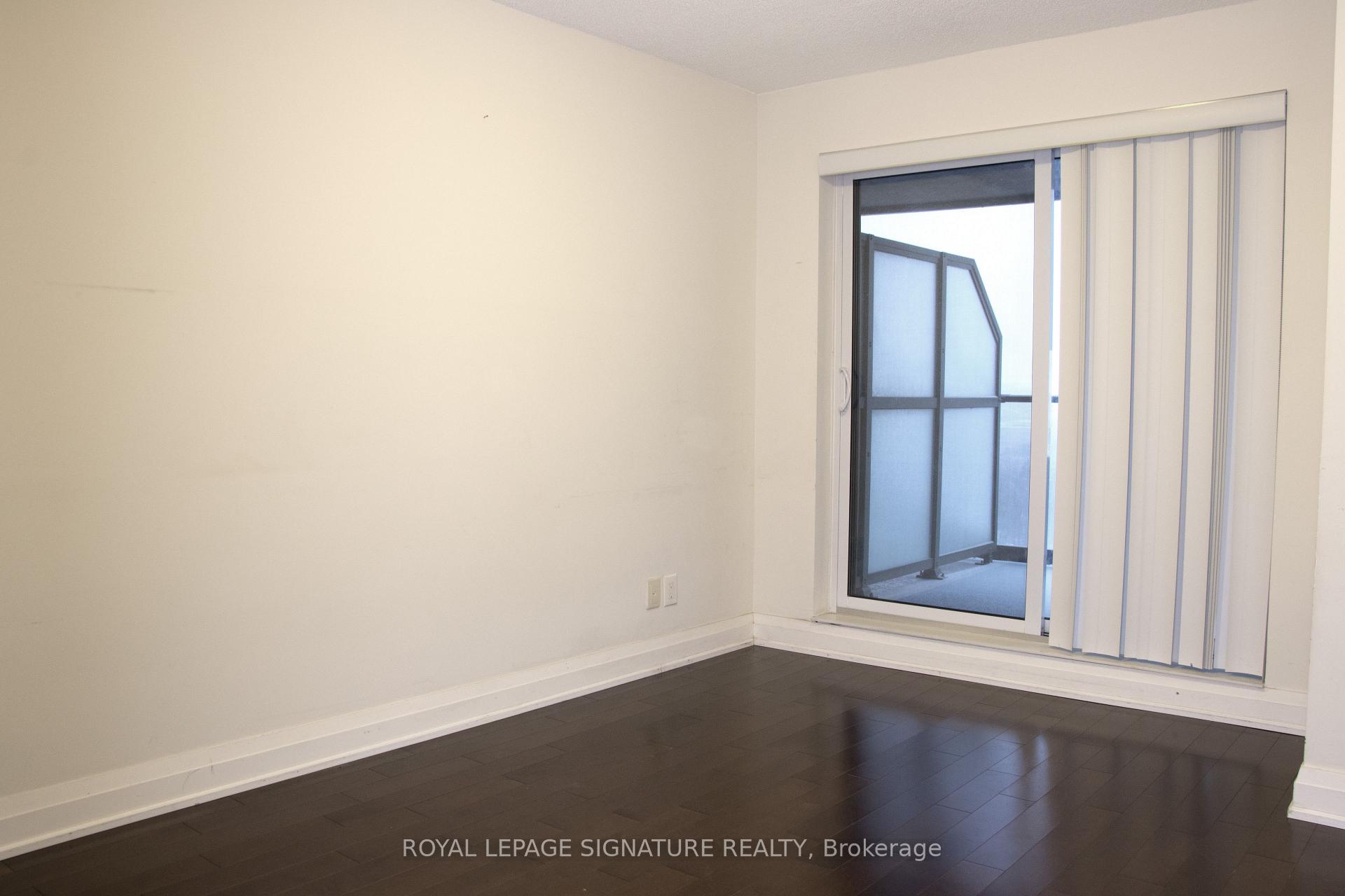 Photo 5 of Unit 1503, 1 Uptown Drive, Markham, Unionville — HOMEH