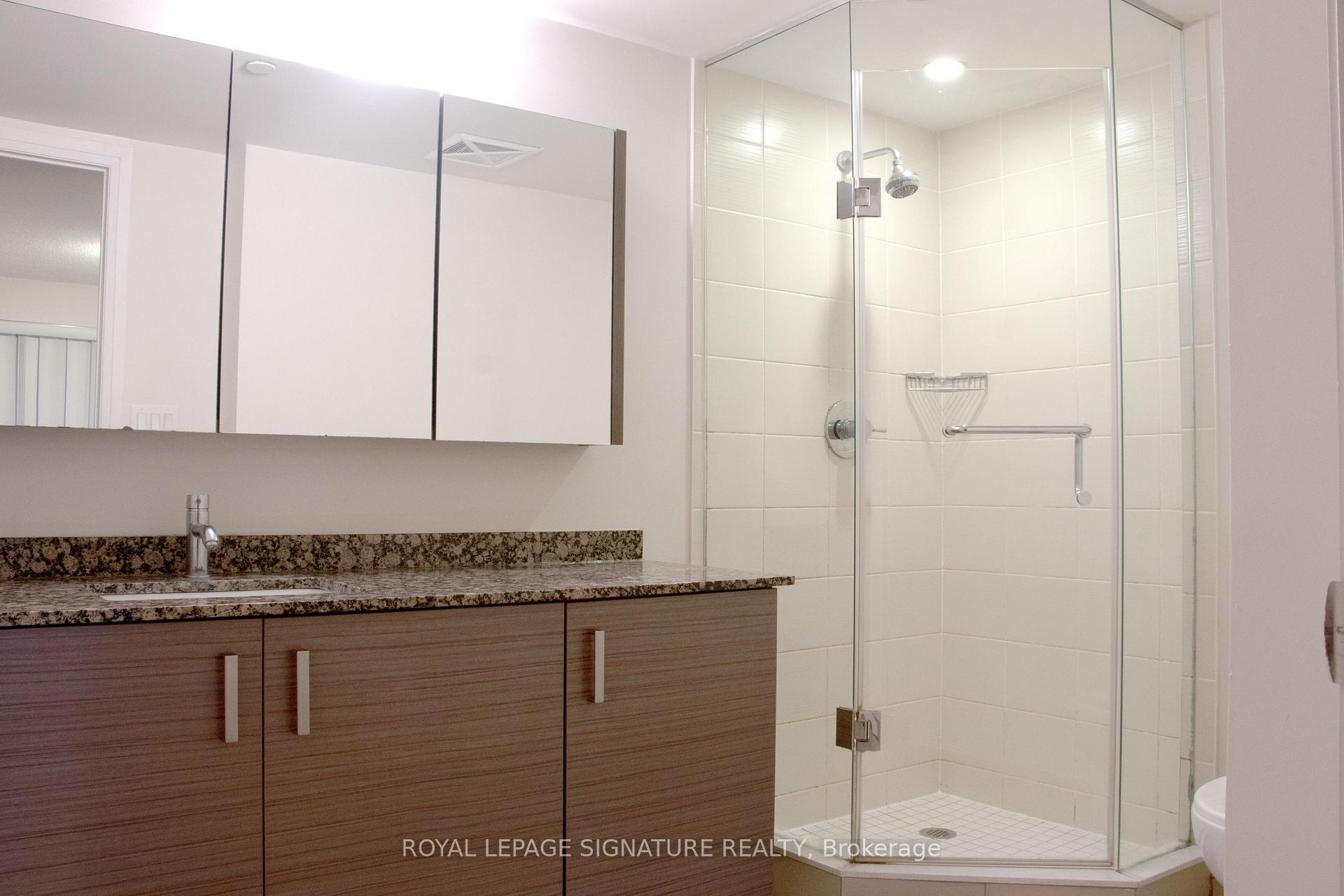 Photo 6 of Unit 1503, 1 Uptown Drive, Markham, Unionville — HOMEH