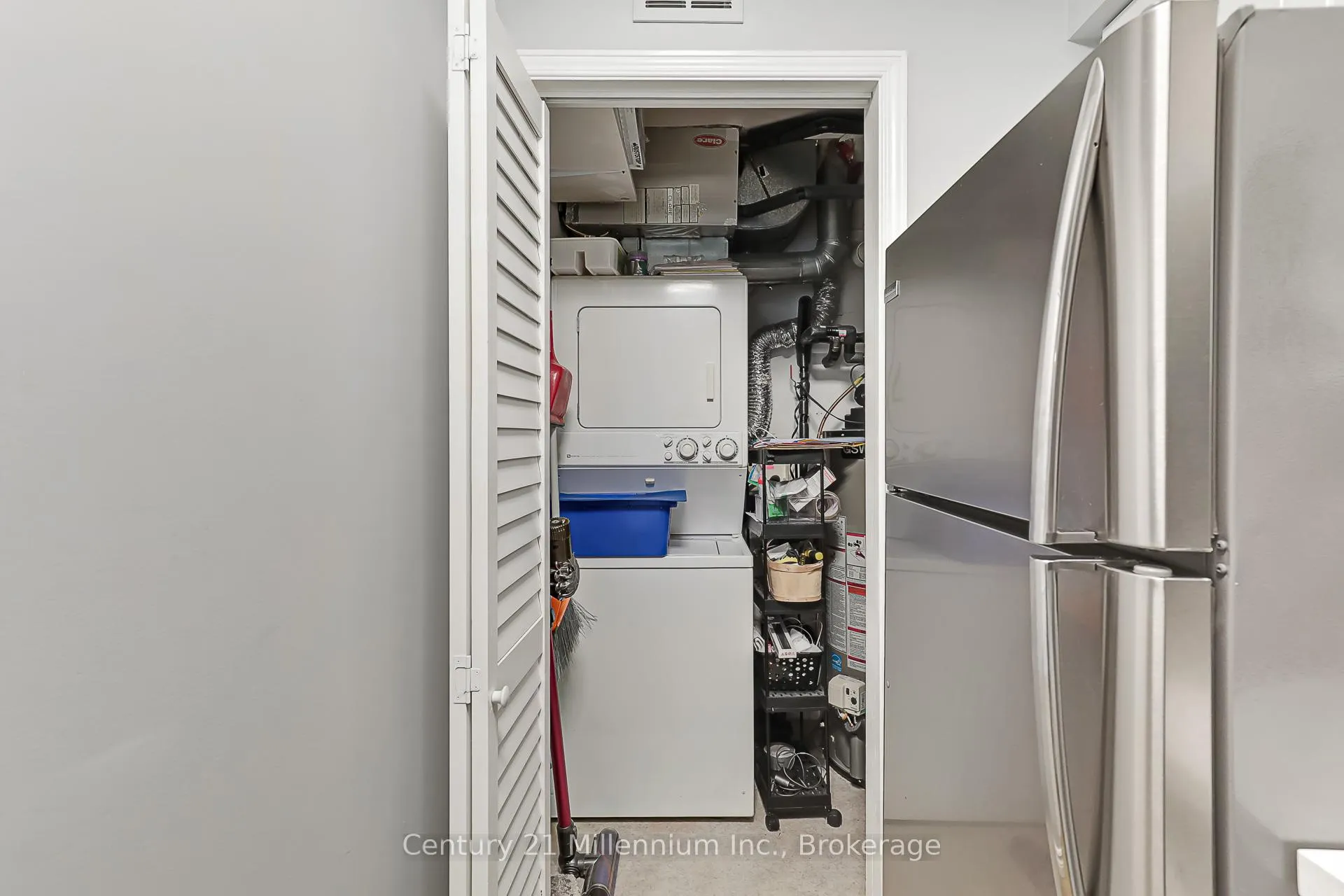 Photo 9 of Unit 12, 293 Mariners Way, Collingwood — HOMEH