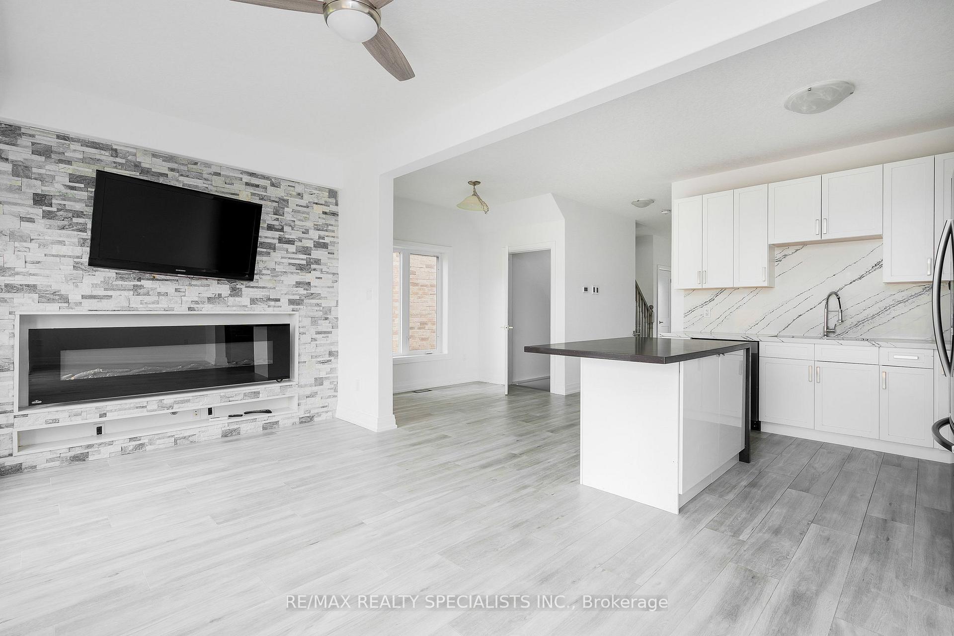 Photo 3 of 99 Archer Avenue, Collingwood — HOMEH