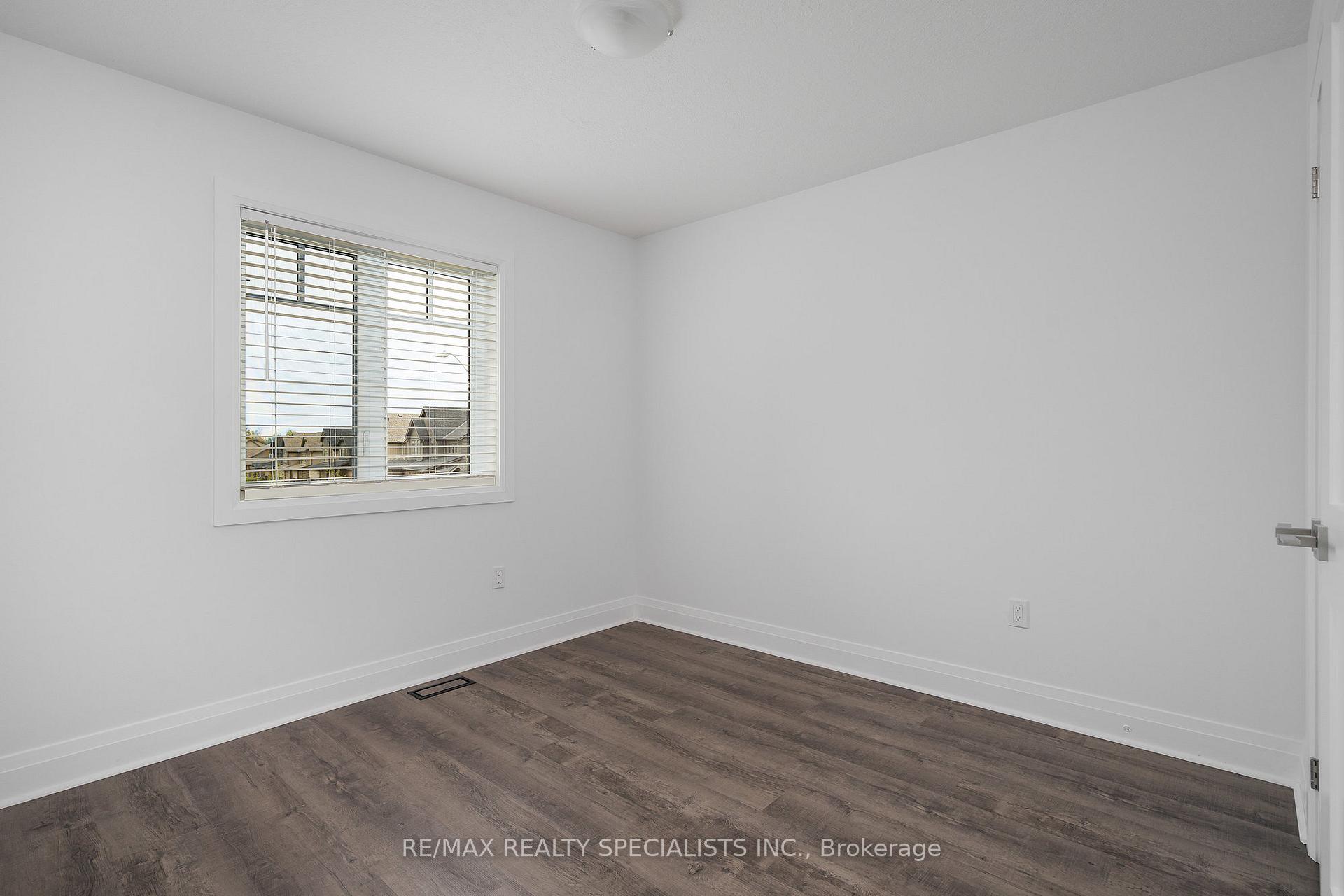 Photo 10 of 99 Archer Avenue, Collingwood — HOMEH