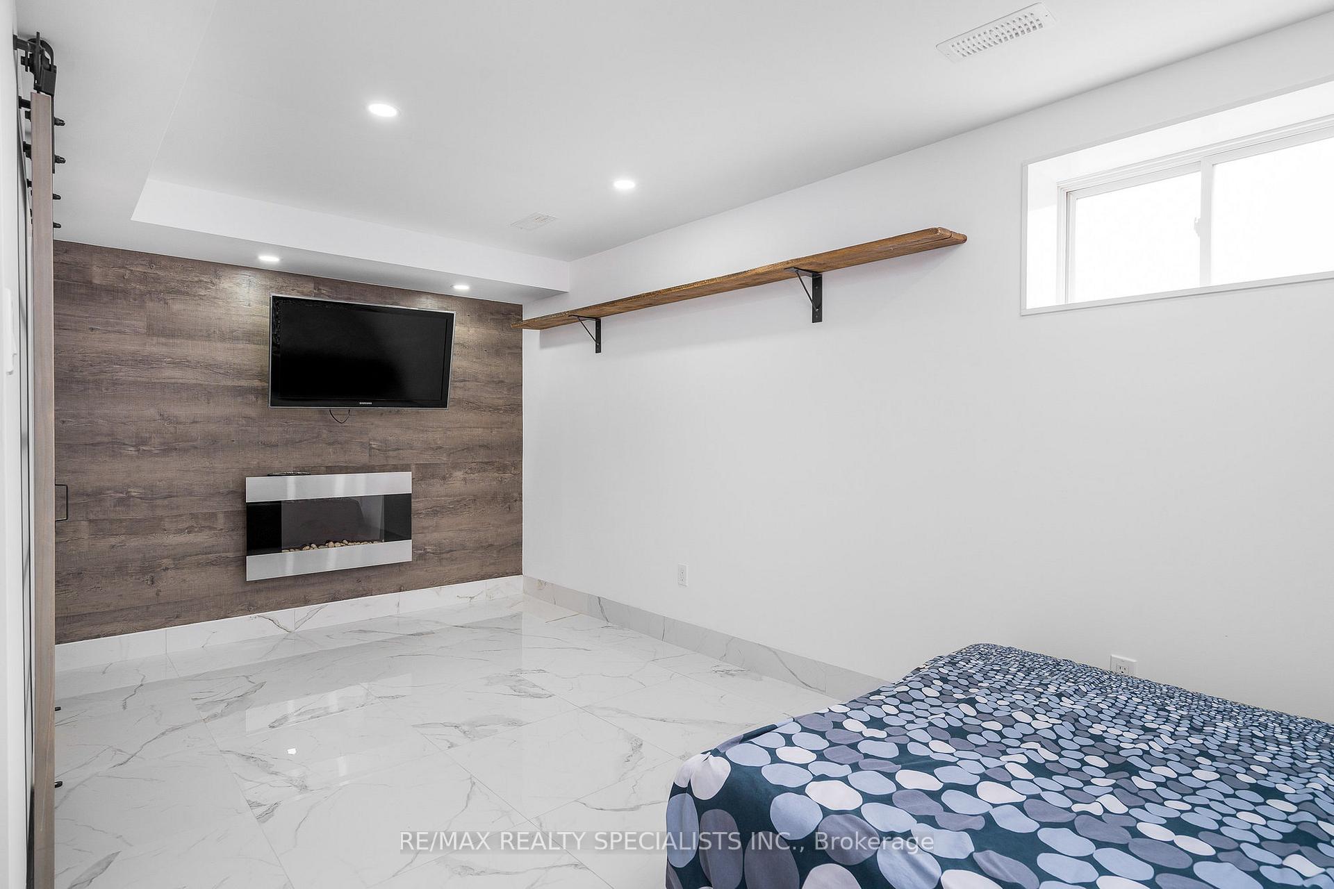 Photo 16 of 99 Archer Avenue, Collingwood — HOMEH