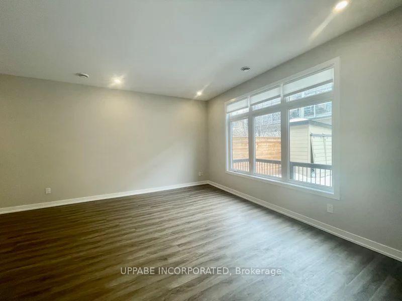Photo 6 of Unit D, 681 Edison Avenue, Ottawa, Laurentianview — HOMEH