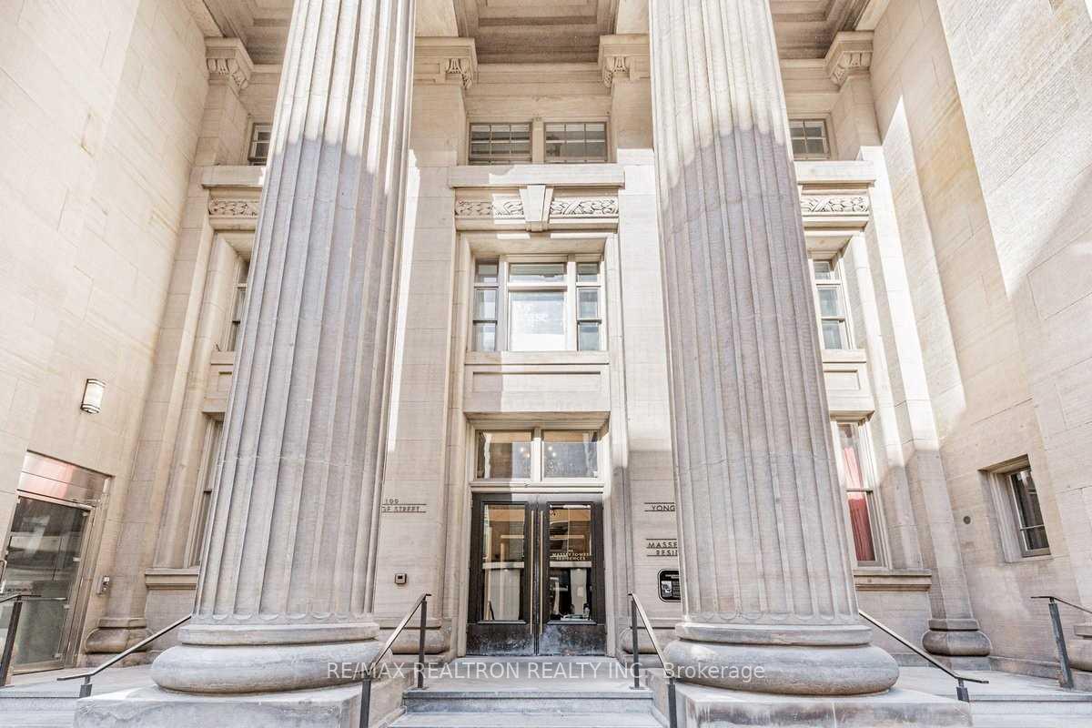 Photo 2 of Unit 5313, 197 Yonge Street, Toronto, Church-Yonge Corridor — HOMEH