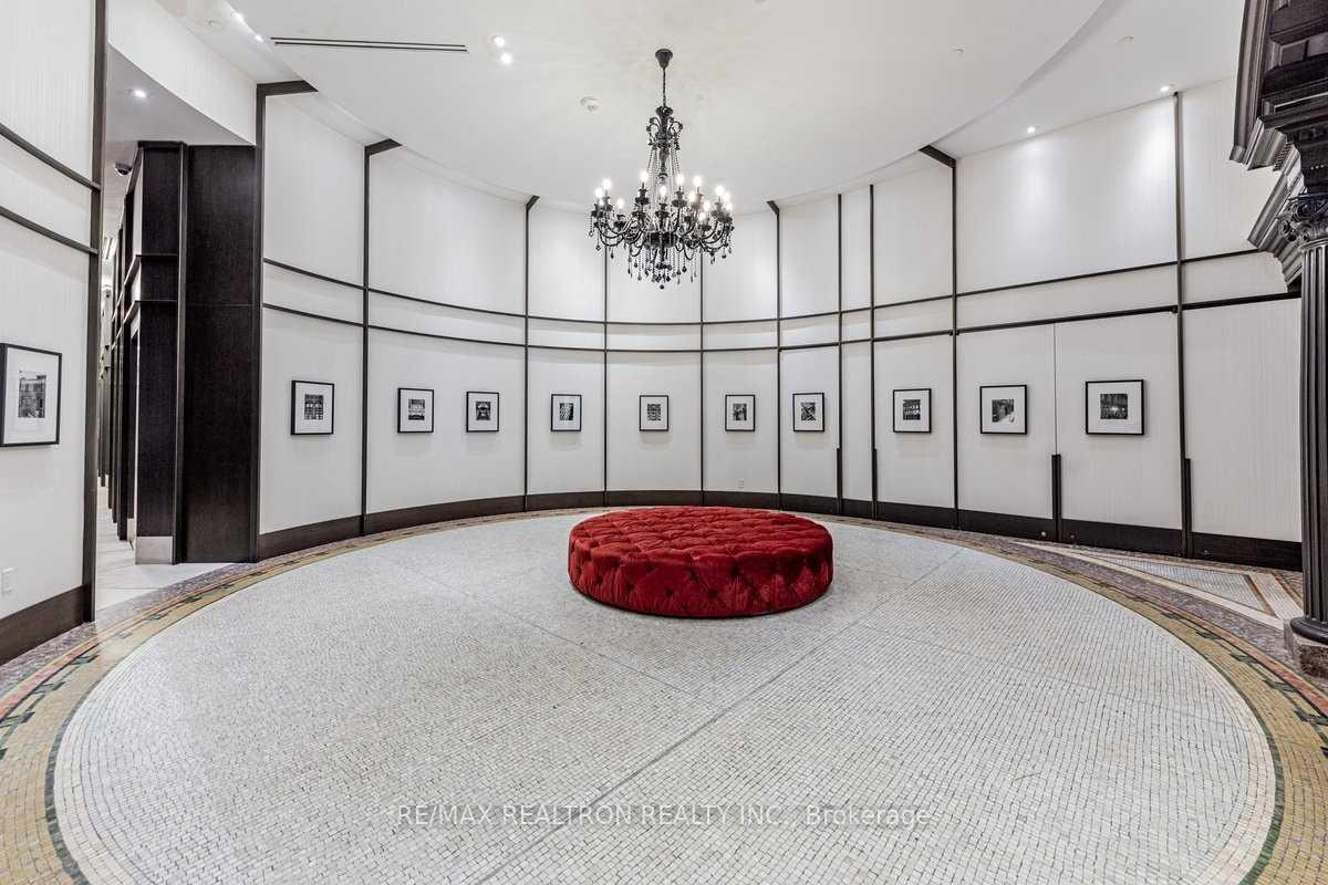 Photo 3 of Unit 5313, 197 Yonge Street, Toronto, Church-Yonge Corridor — HOMEH
